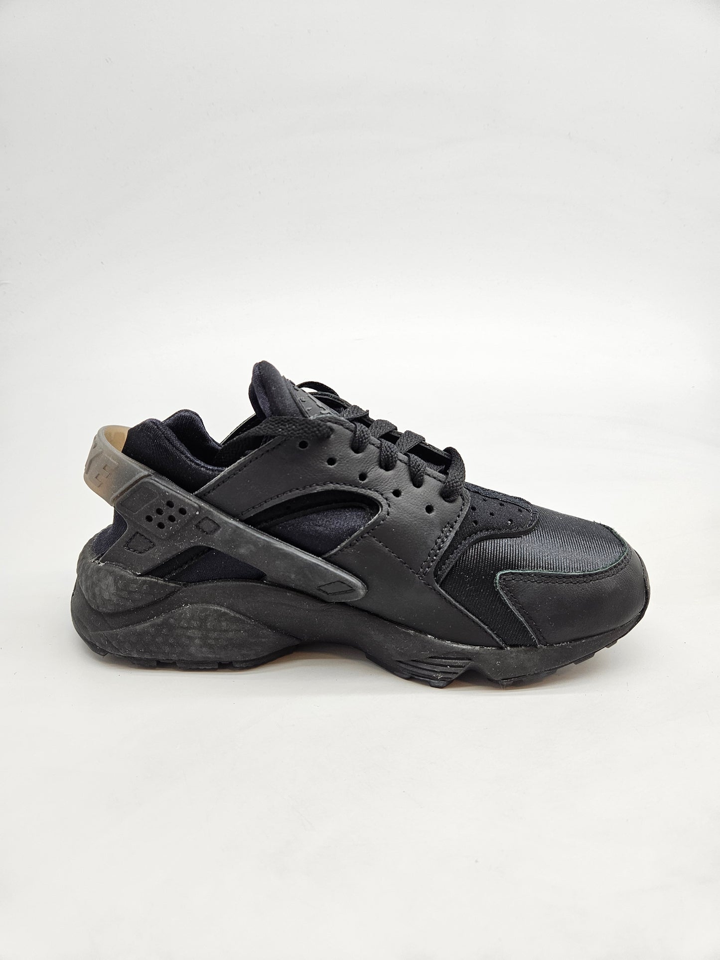NIKE NOVI ORIGINAL PATIKI BR 37.5