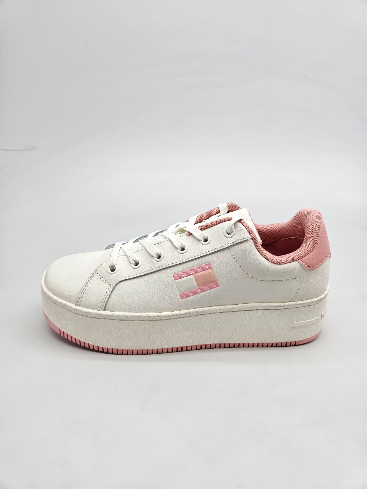 TOMMY HILFIGER NOVI ORIGINAL PATIKI BR 38