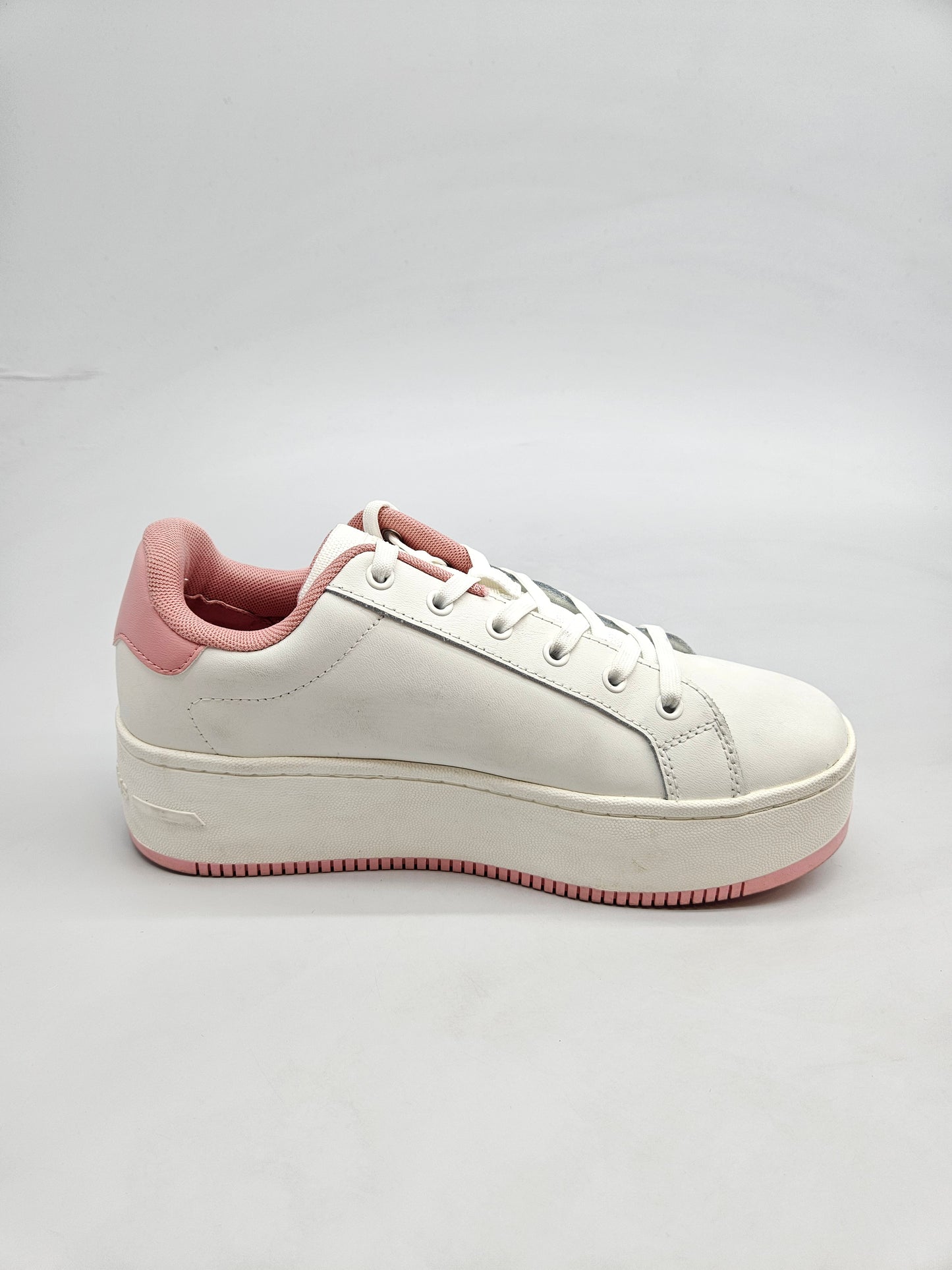 TOMMY HILFIGER NOVI ORIGINAL PATIKI BR 38