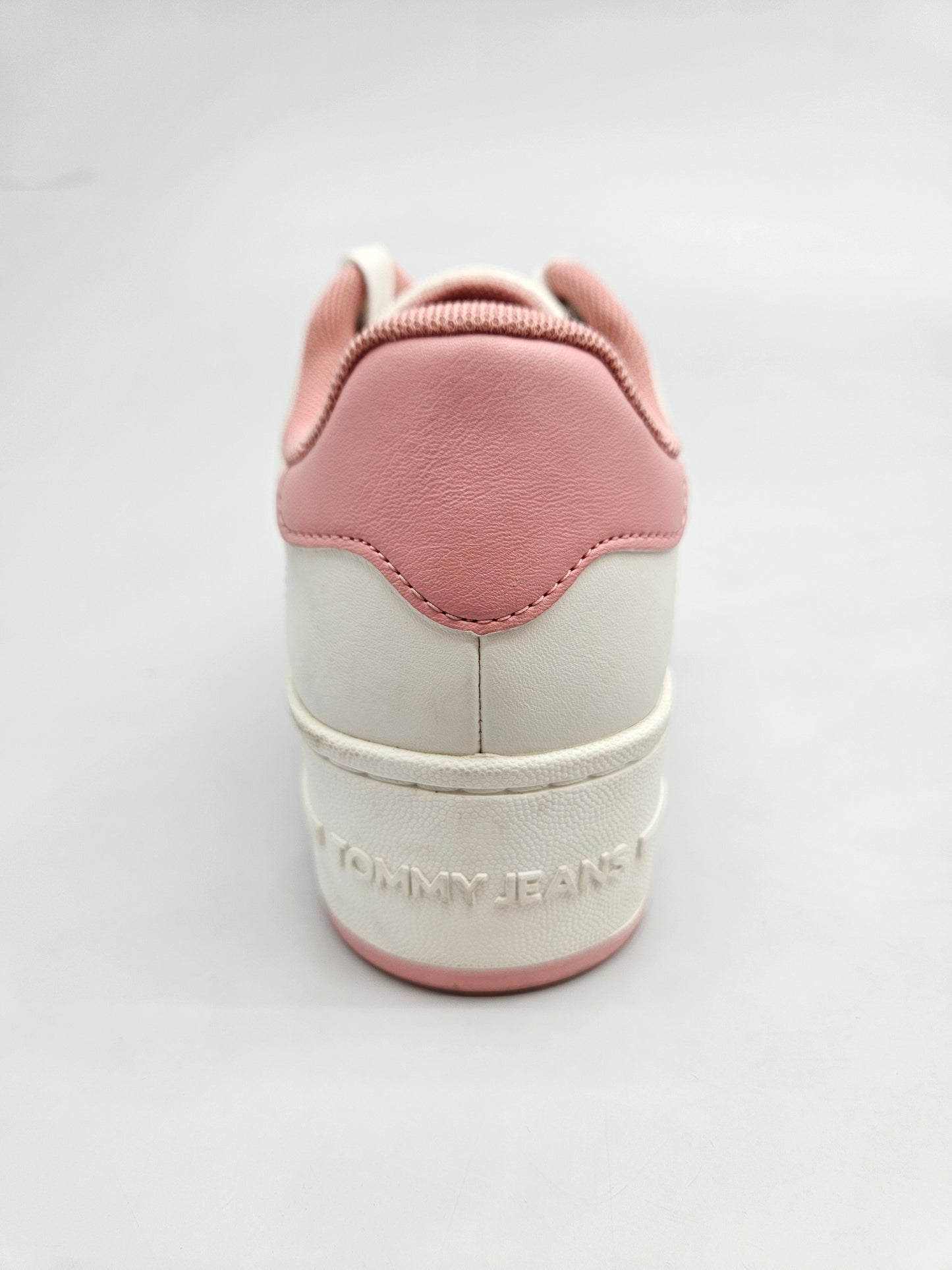 TOMMY HILFIGER NOVI ORIGINAL PATIKI BR 38