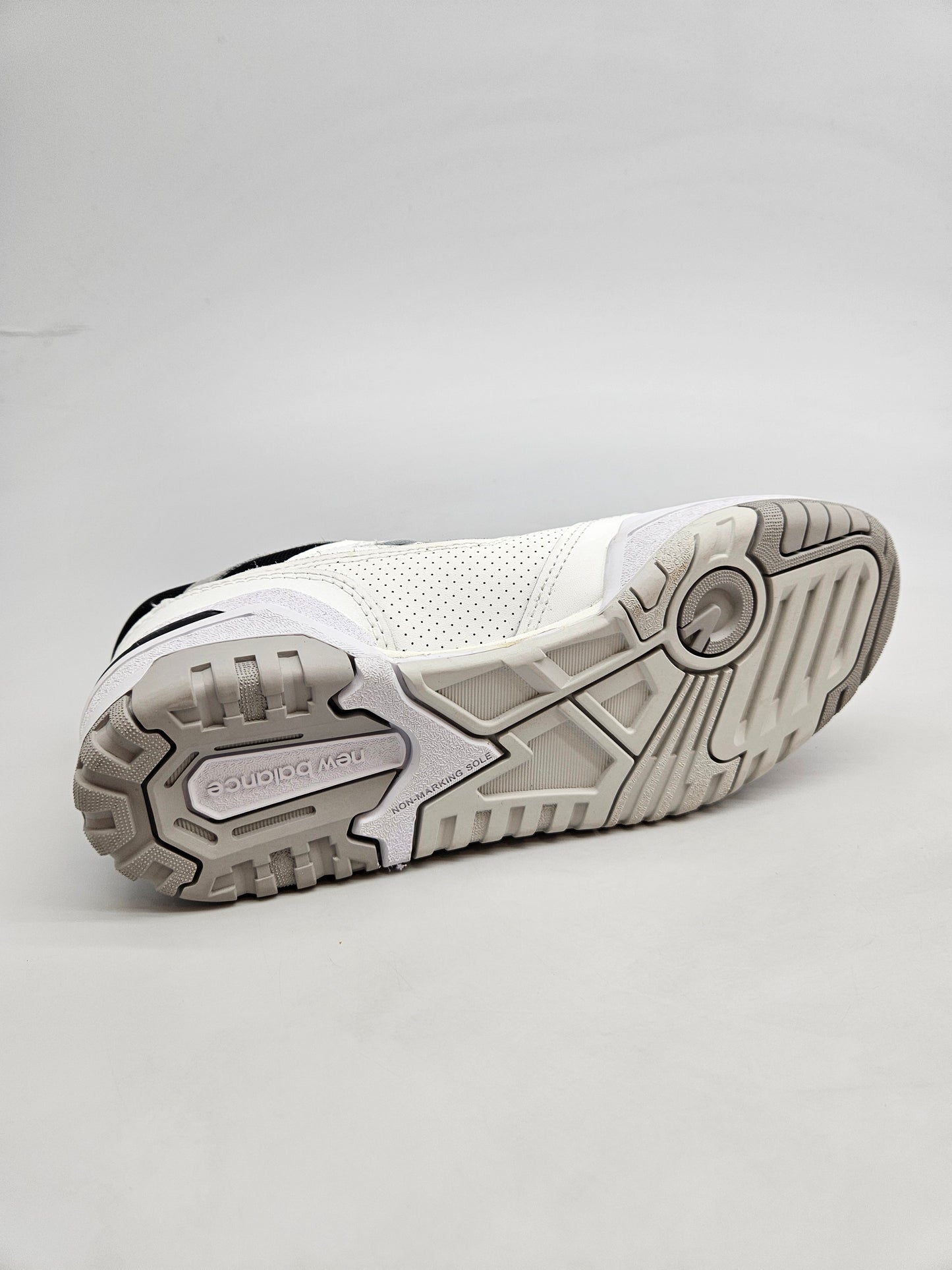 NEW BALANCE NOVI ORIGINAL PATIKI BR 38.5