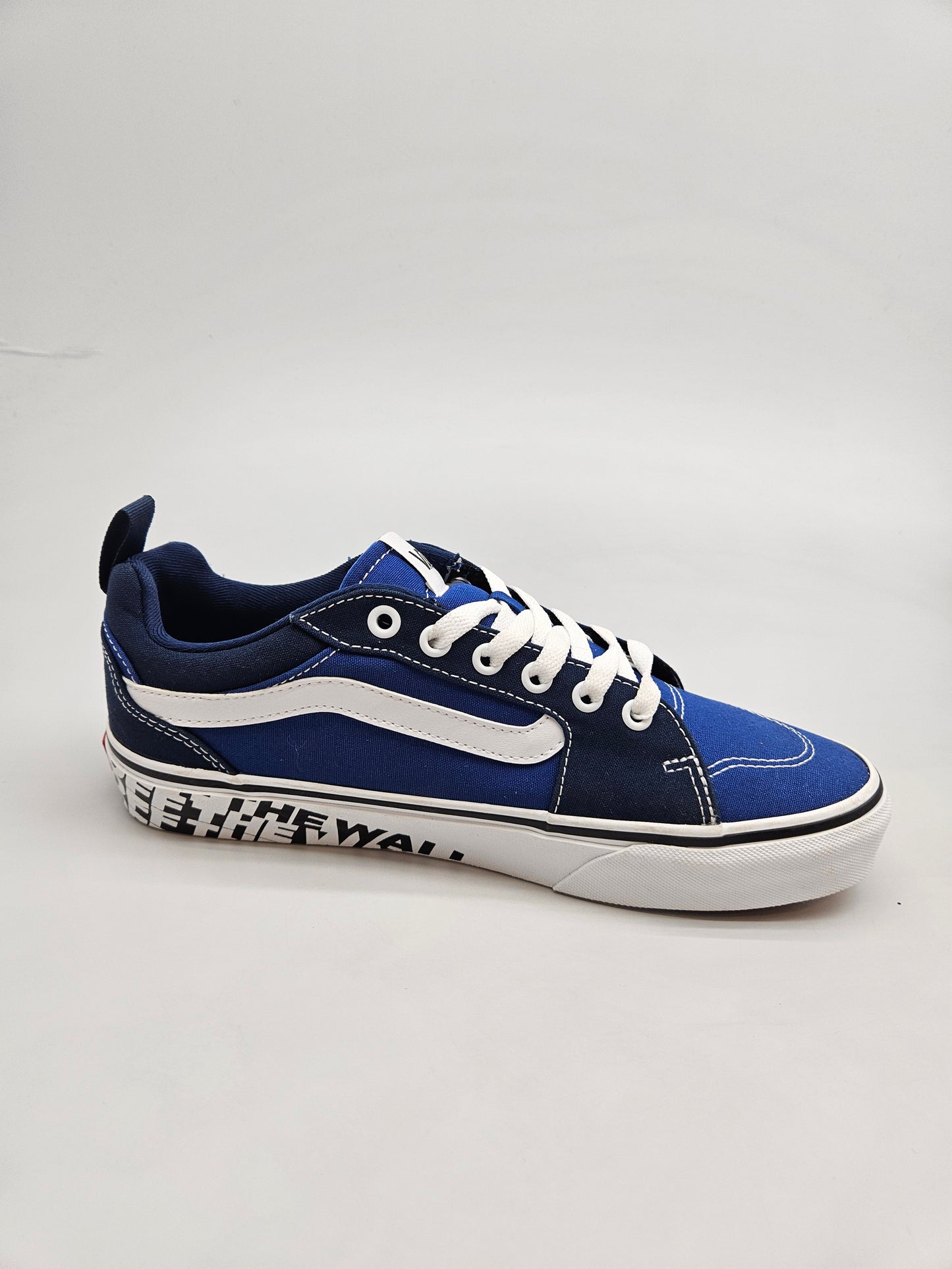 VANS NOVI ORIGINAL PATIKI BR 40.5