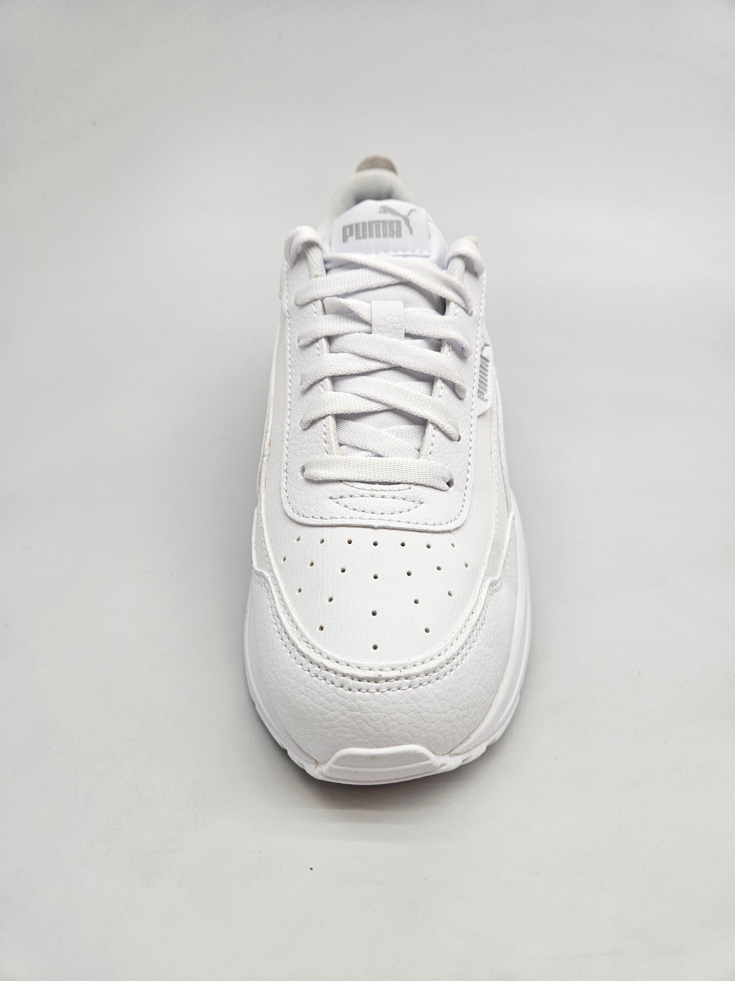 PUMA NOVI ORIGINAL PATIKI BR 37