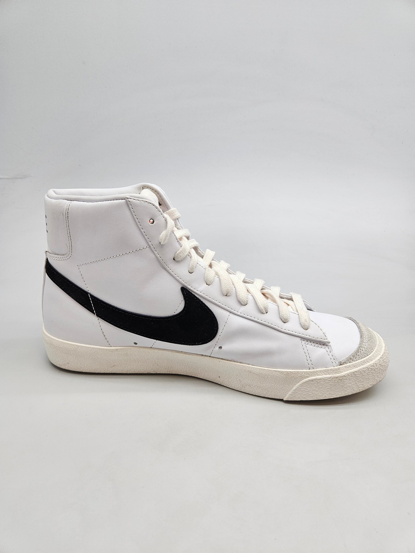 NIKE NOVI ORIGINAL PATIKI BR 44