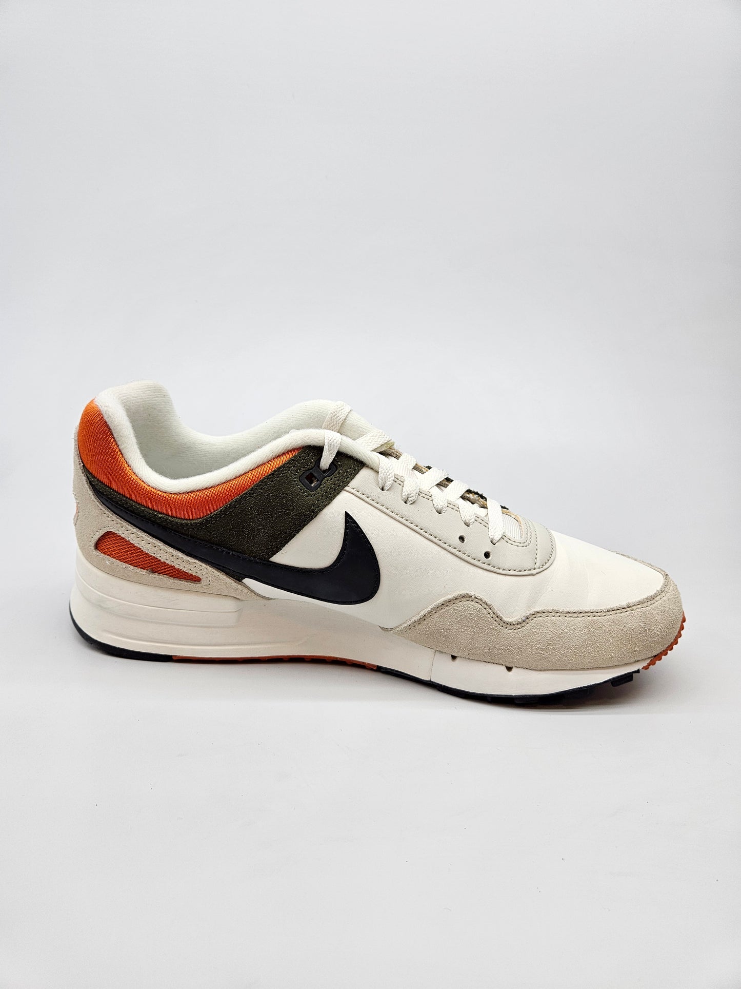 NIKE NOVI ORIGINAL PATIKI BR 44.5