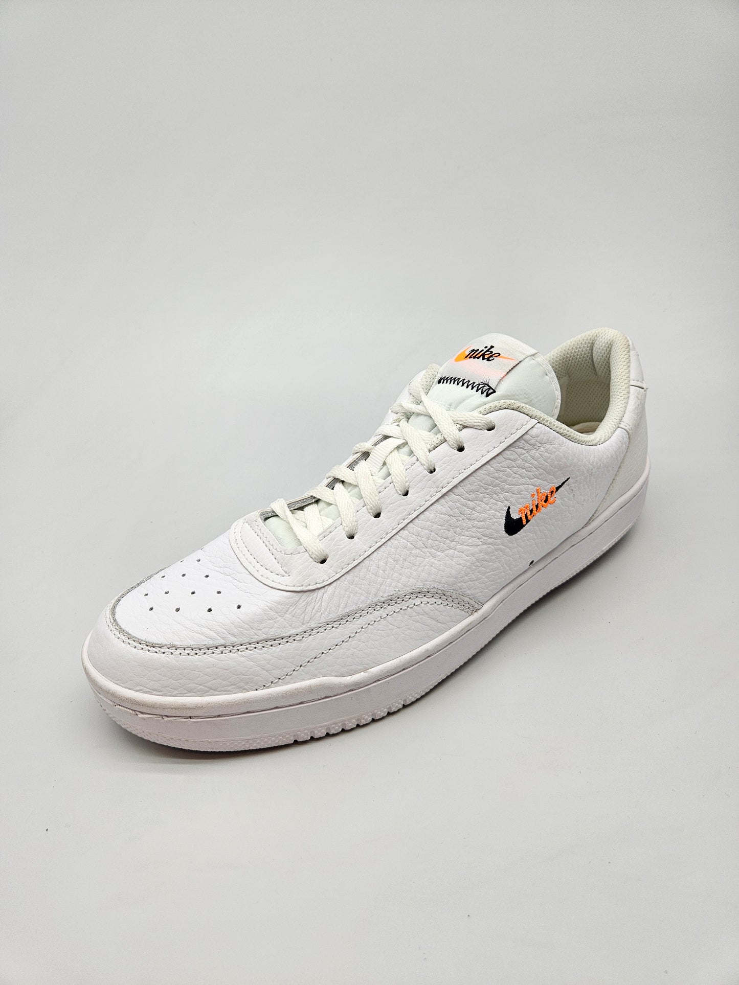 NIKE NOVI ORIGINAL PATIKI BR 43