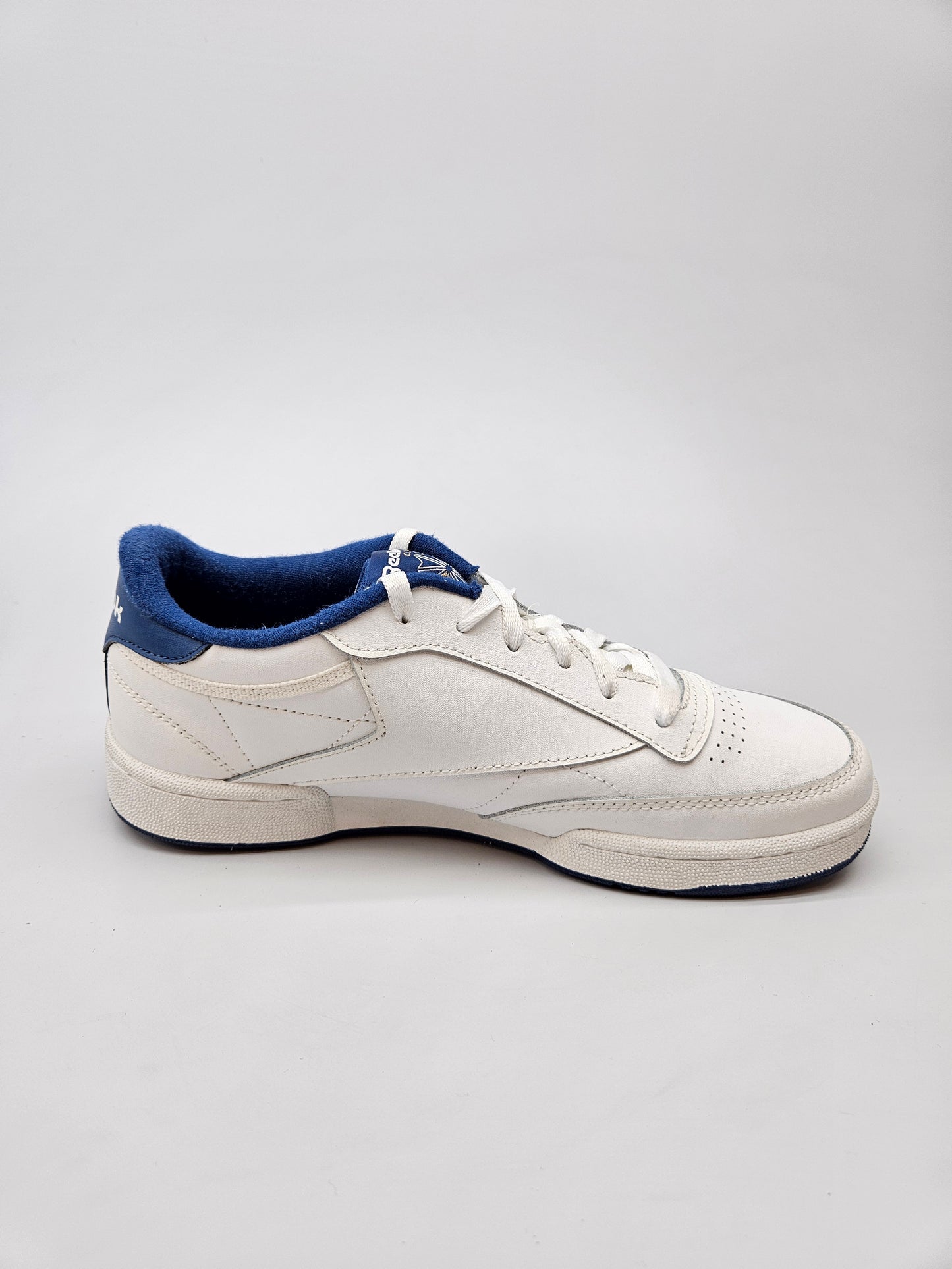 REEBOK NOVI ORIGINAL PATIKI BR 38.5
