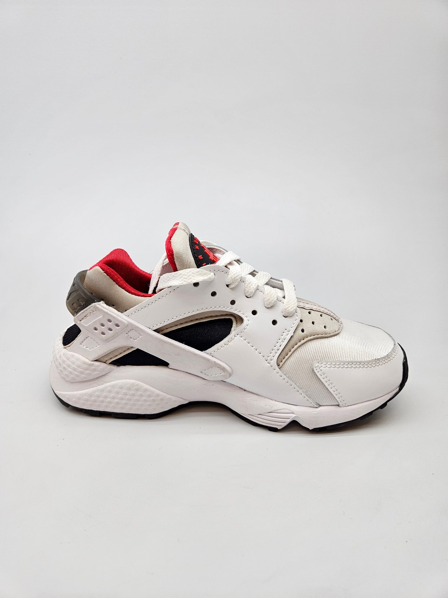 NIKE NOVI ORIGINAL PATIKI BR 35.5
