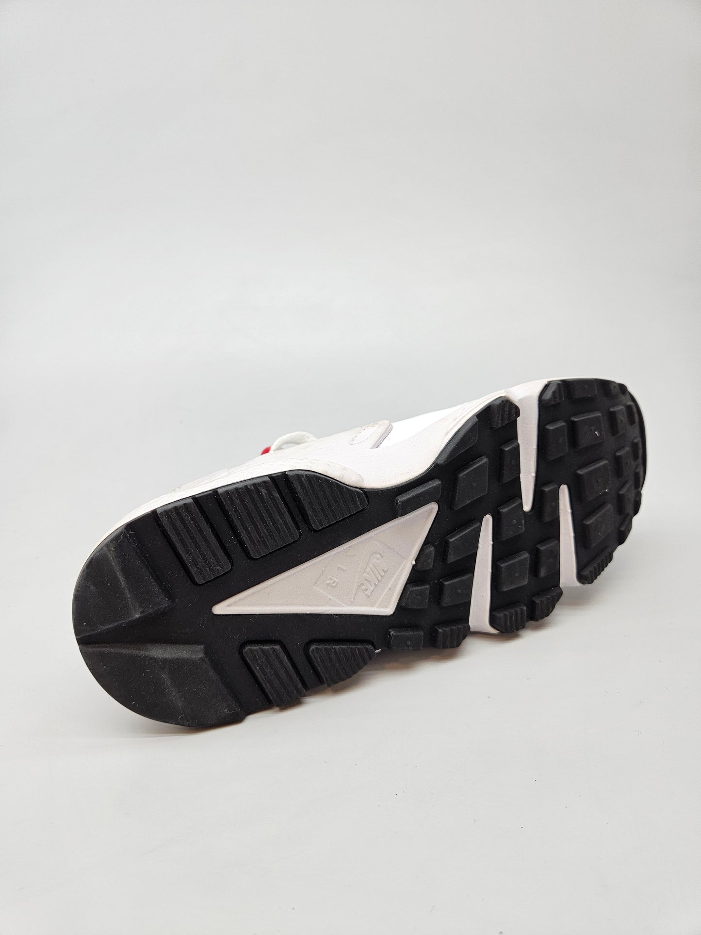 NIKE NOVI ORIGINAL PATIKI BR 35.5