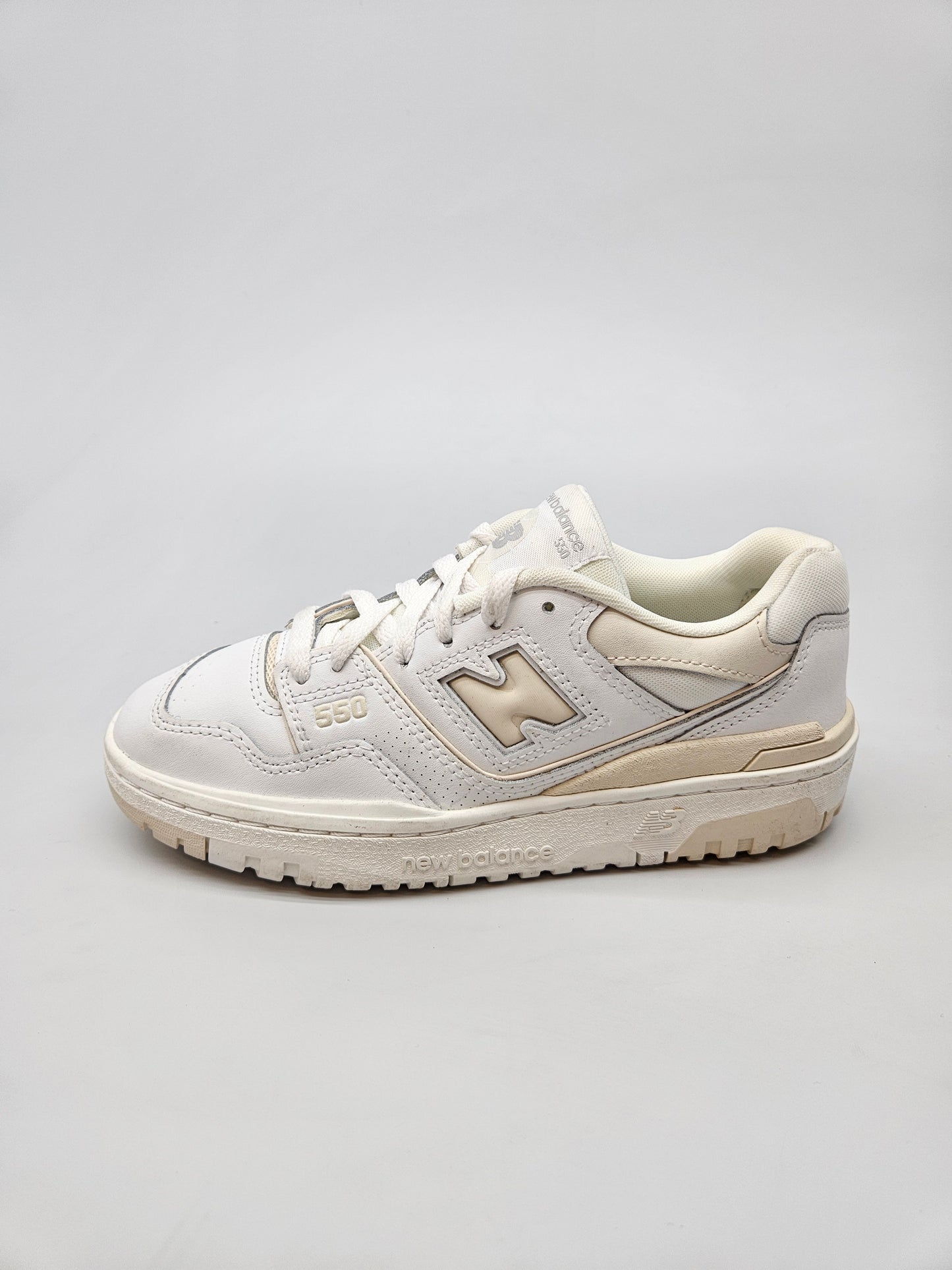 NEW BALANCE NOVI ORIGINAL PATIKI BR 37.5