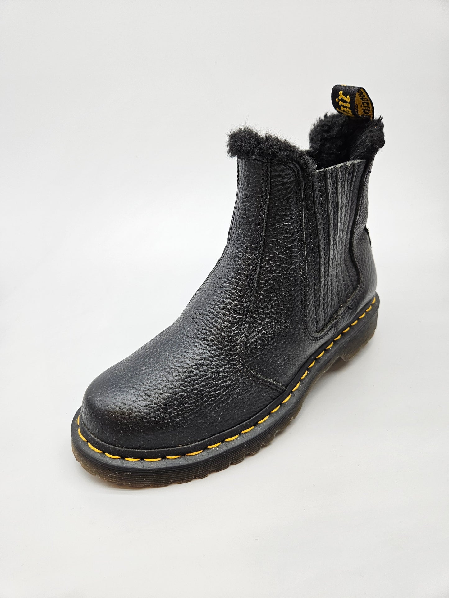 DR MARTENS ORIGINAL KOZNI CIZMI BR 40