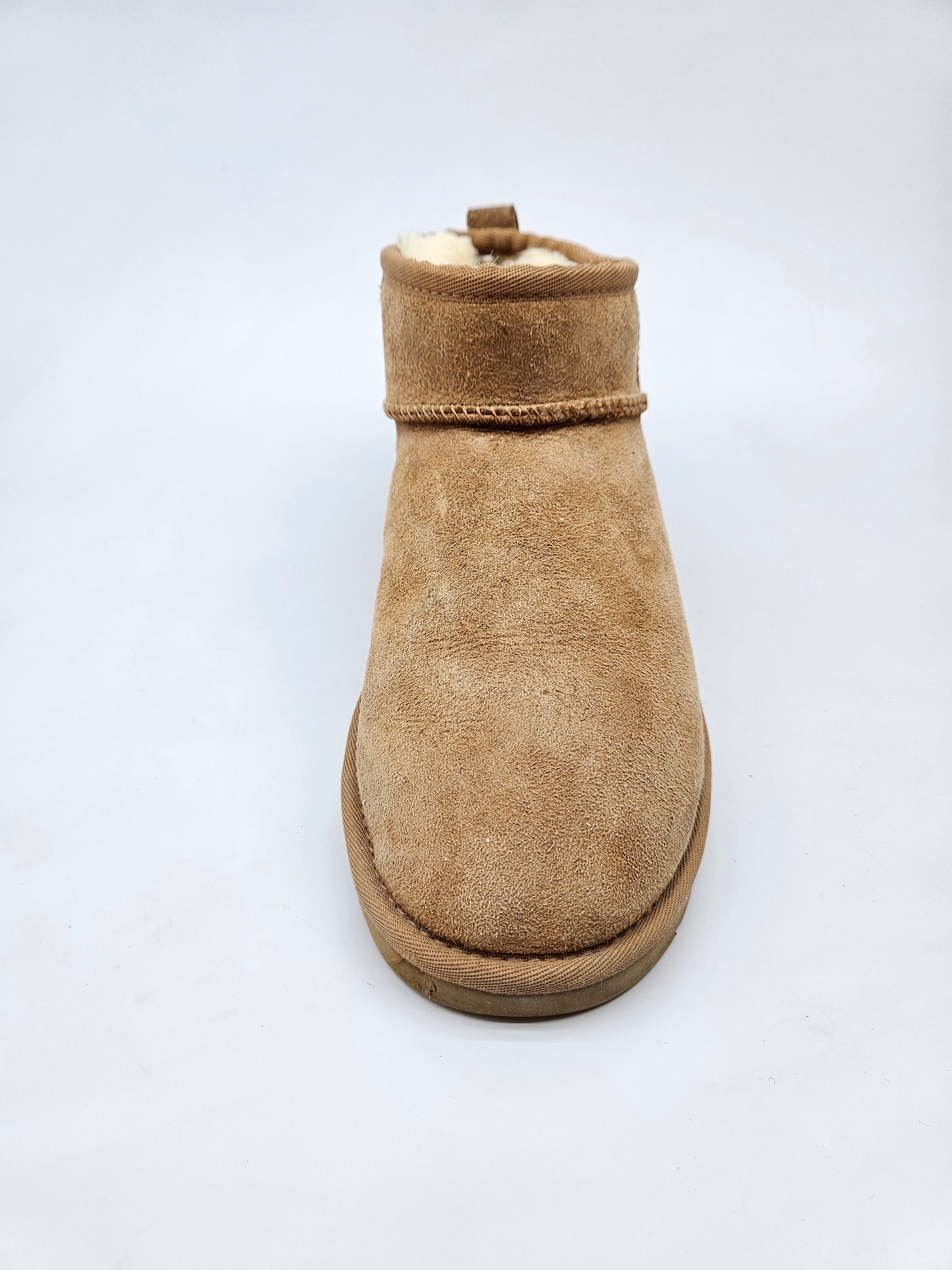 UGG AUSTRALIA ORIGINAL KOZNI CIZMI BR 39