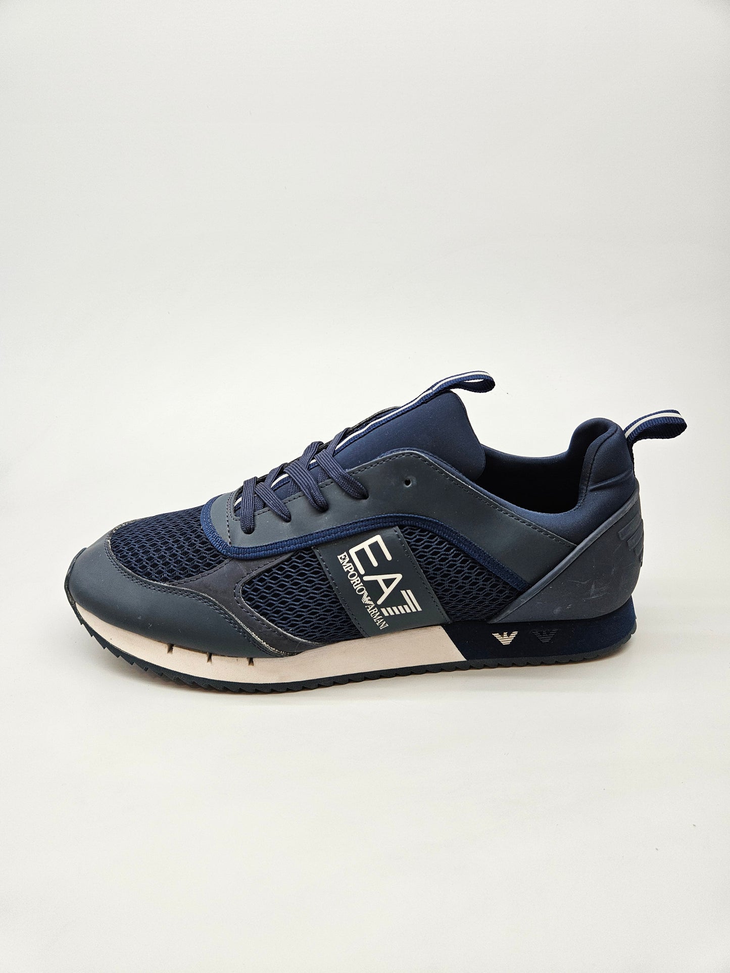 EMPORIO ARMANI ORIGINAL PATIKI BR 45