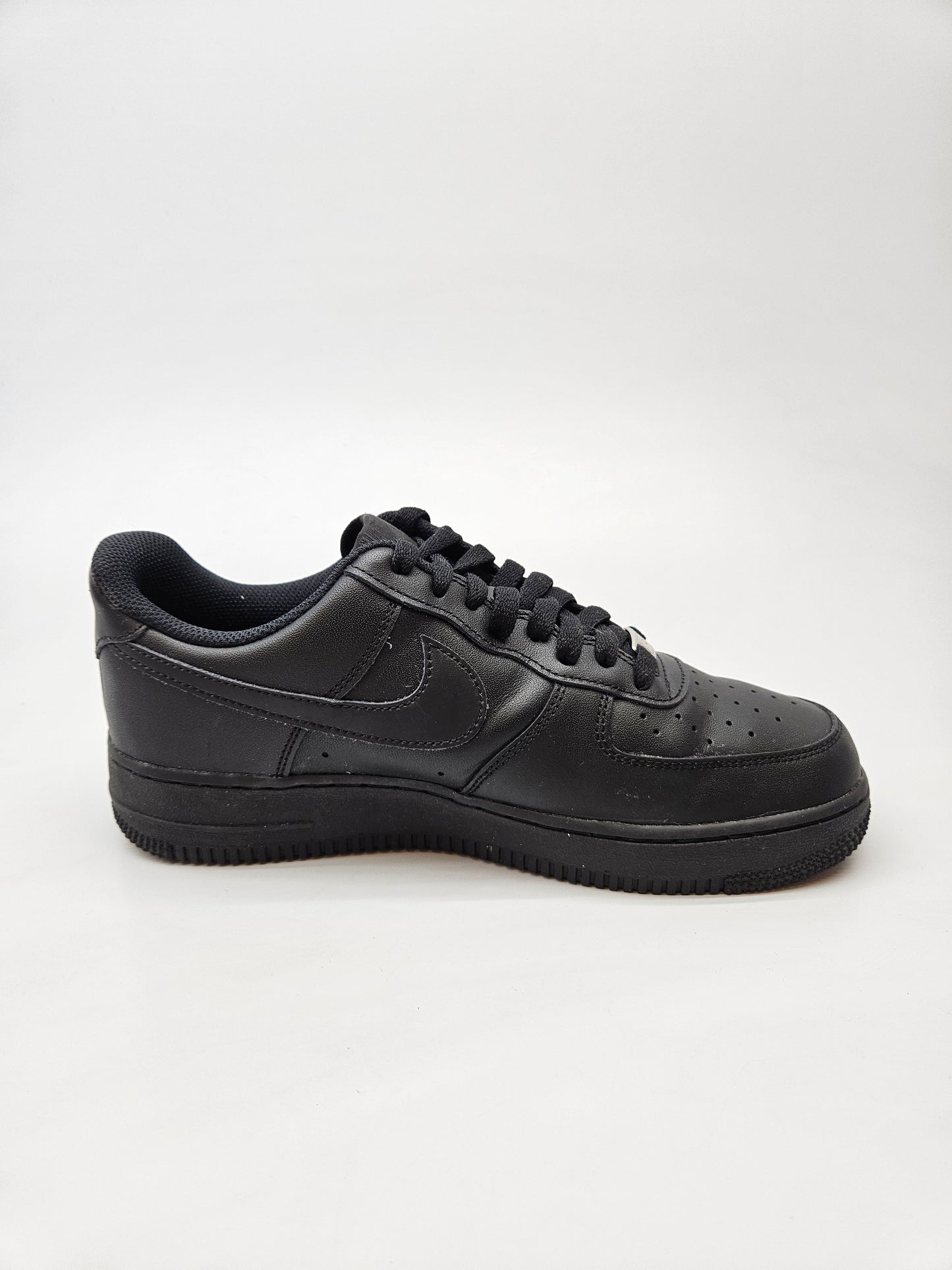 NIKE AF1 NOVI ORIGINAL PATIKI BR 42