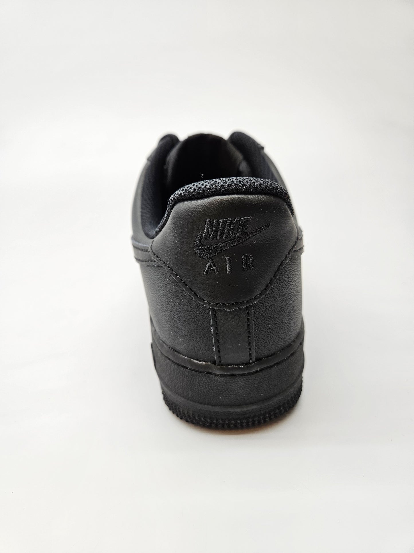 NIKE AF1 NOVI ORIGINAL PATIKI BR 42