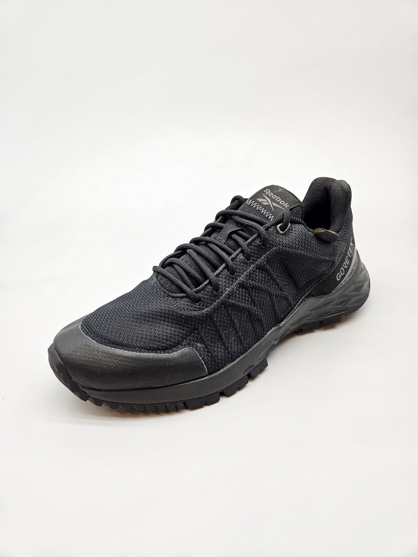 REEBOK GORETEX NOVI ORIGINAL PATIKI BR 39