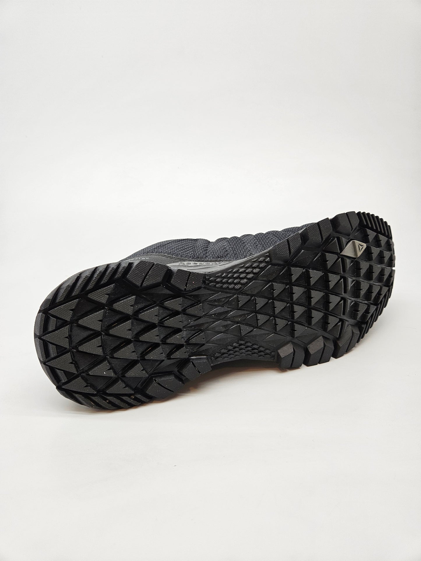 REEBOK GORETEX NOVI ORIGINAL PATIKI BR 39