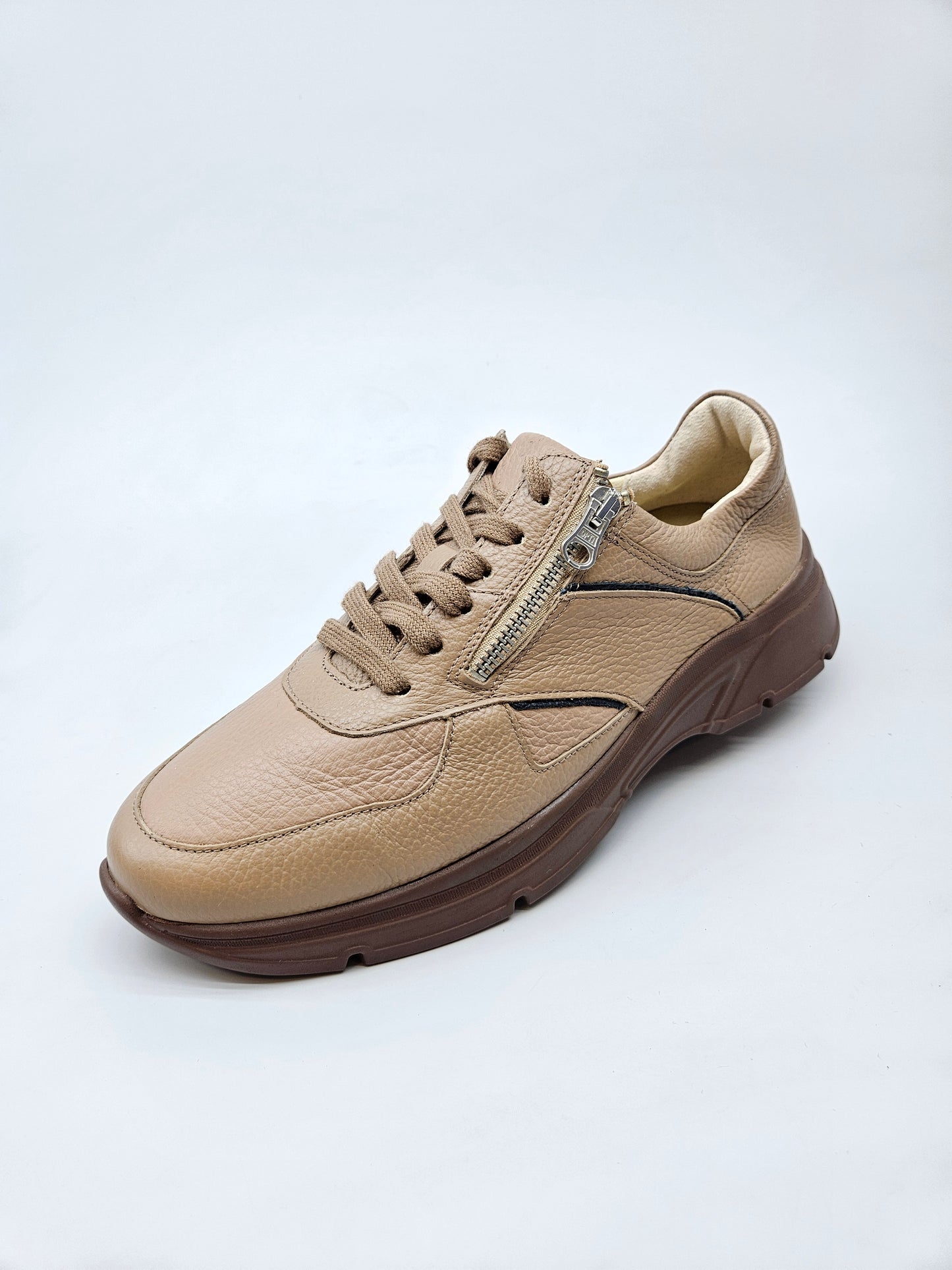 VITAFORM NOVI ORIGINAL KOZNI PATIKI BR 41