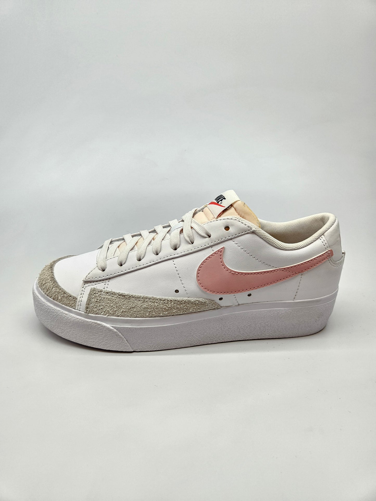 NIKE NOVI ORIGINAL PATIKI BR 40