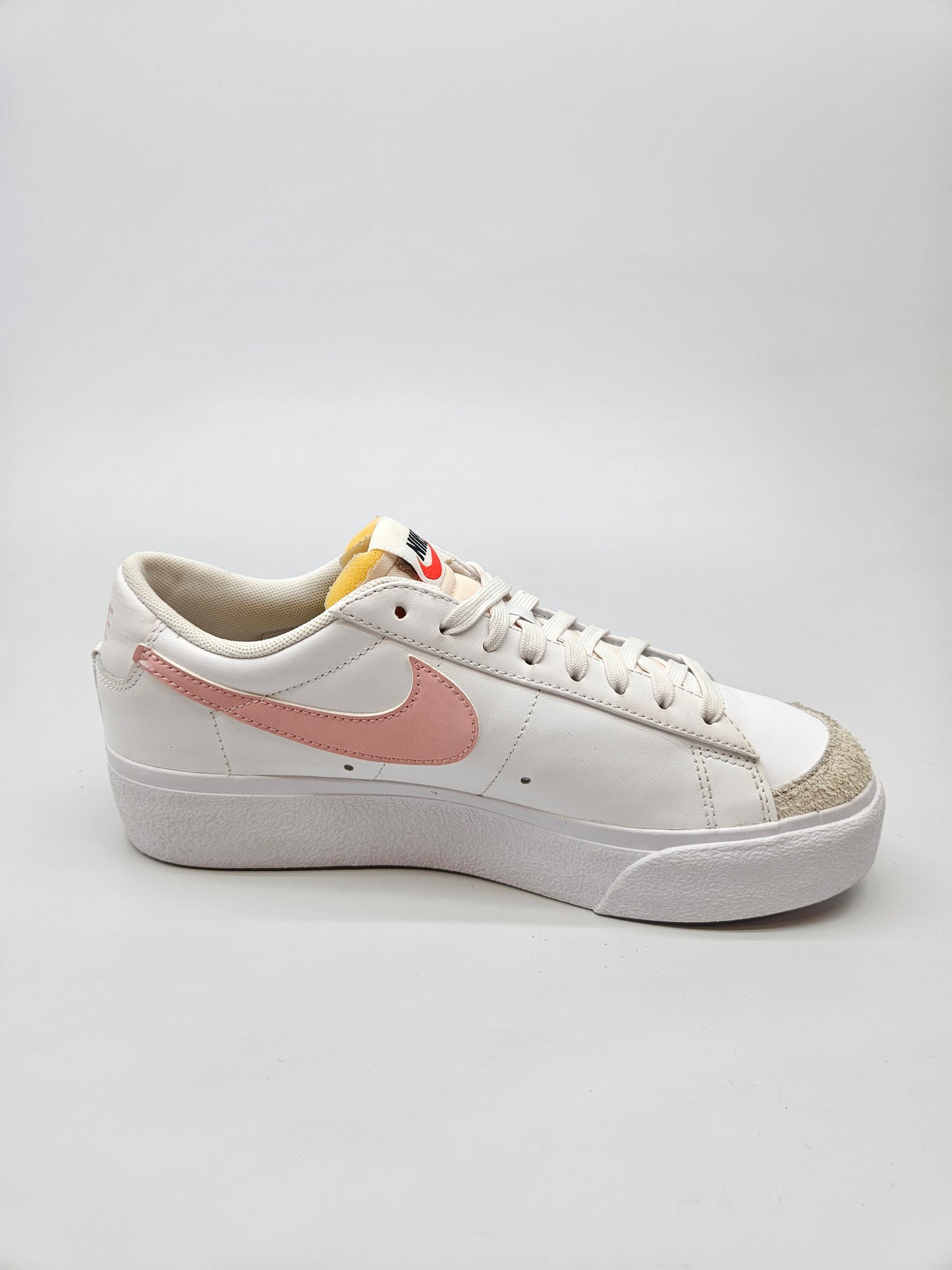 NIKE NOVI ORIGINAL PATIKI BR 40