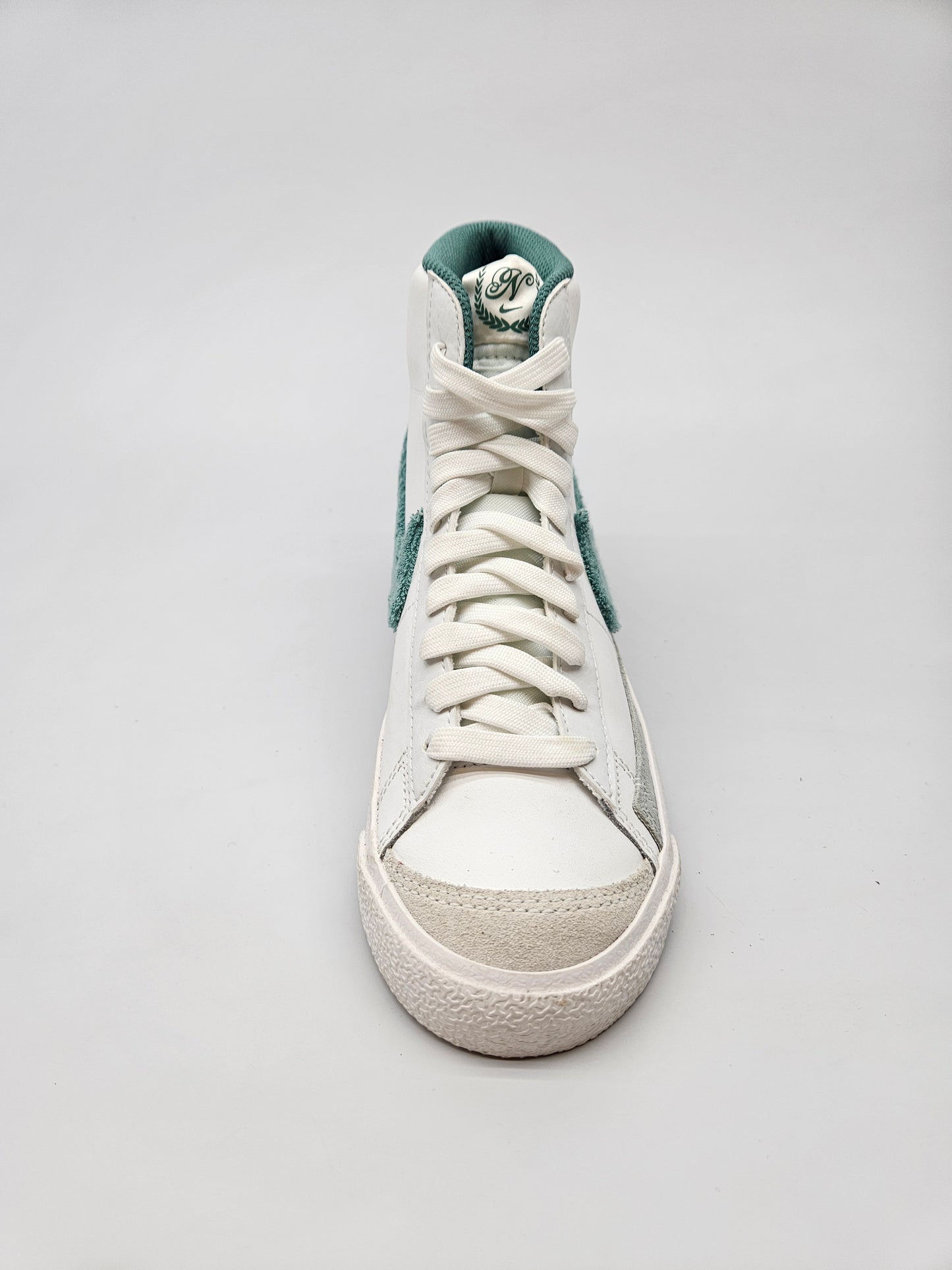 NIKE NOVI ORIGINAL PATIKI BR 35.5