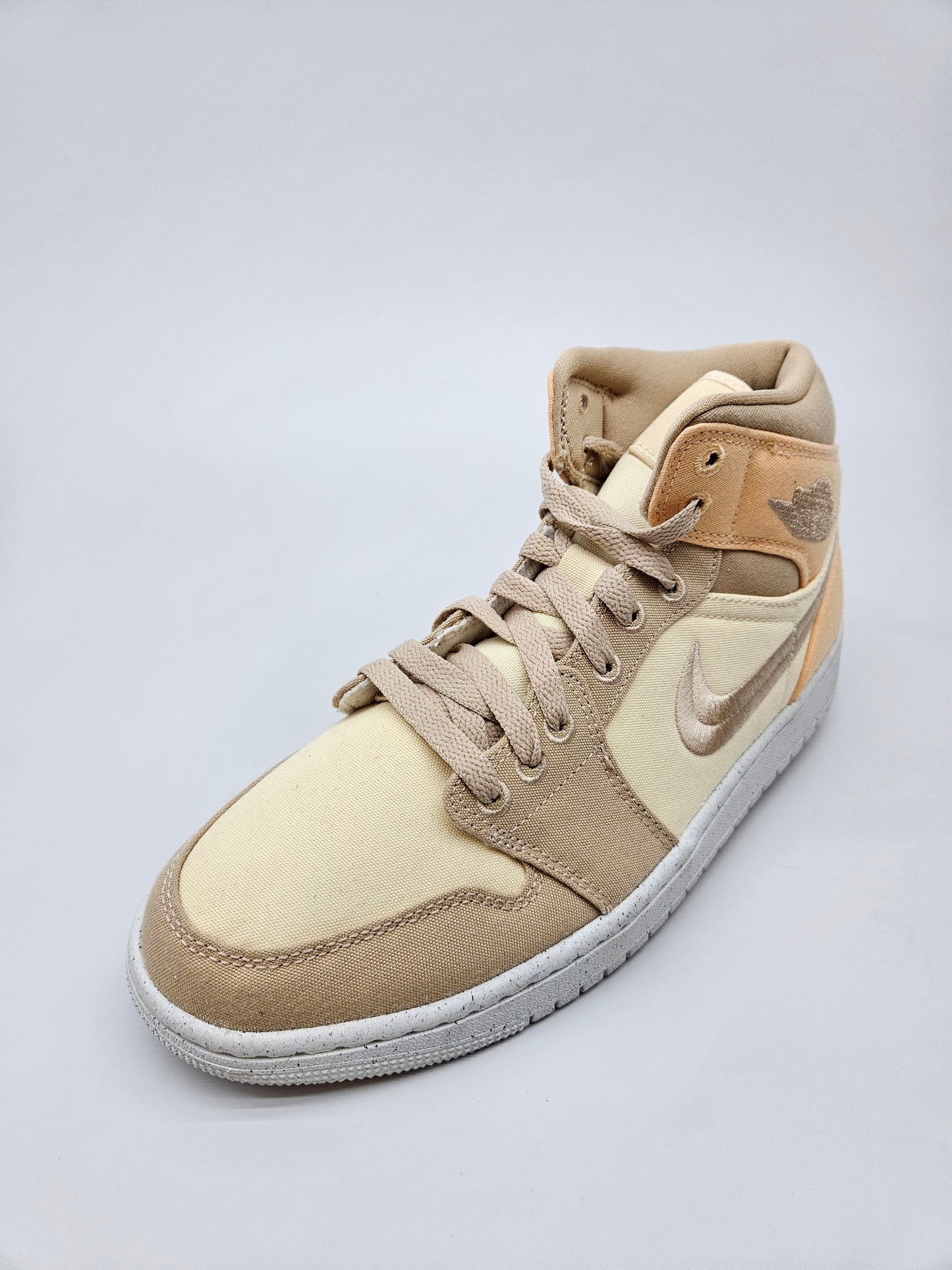 NIKE JORDAN NOVI ORIGINAL PATIKI BR 40.5