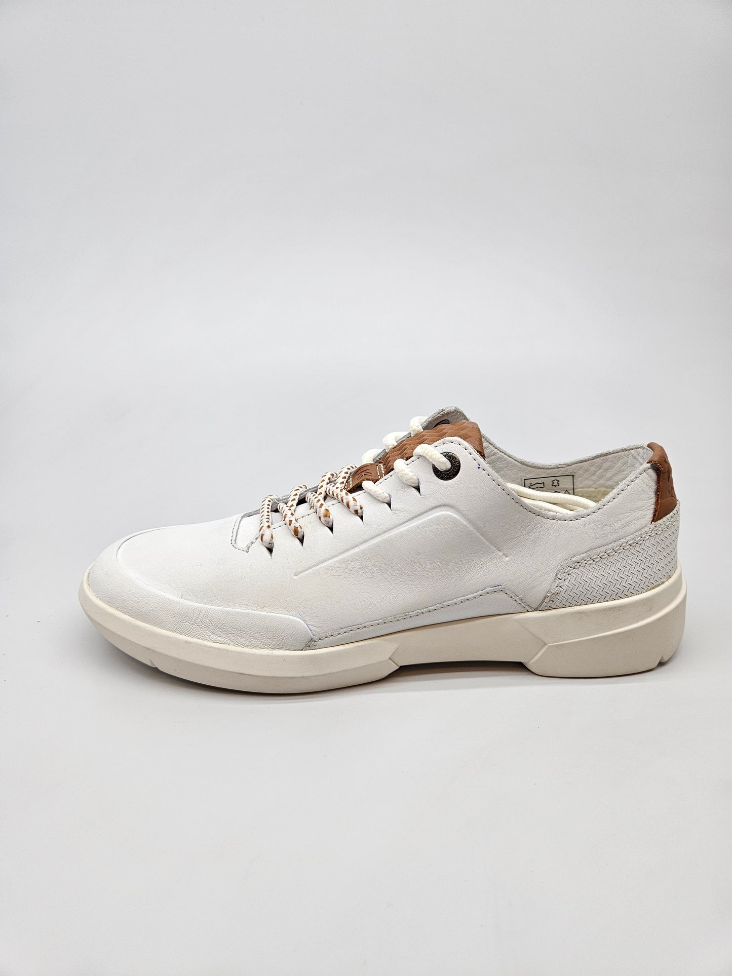KICKERS NOVI ORIGINAL PATIKI BR 37