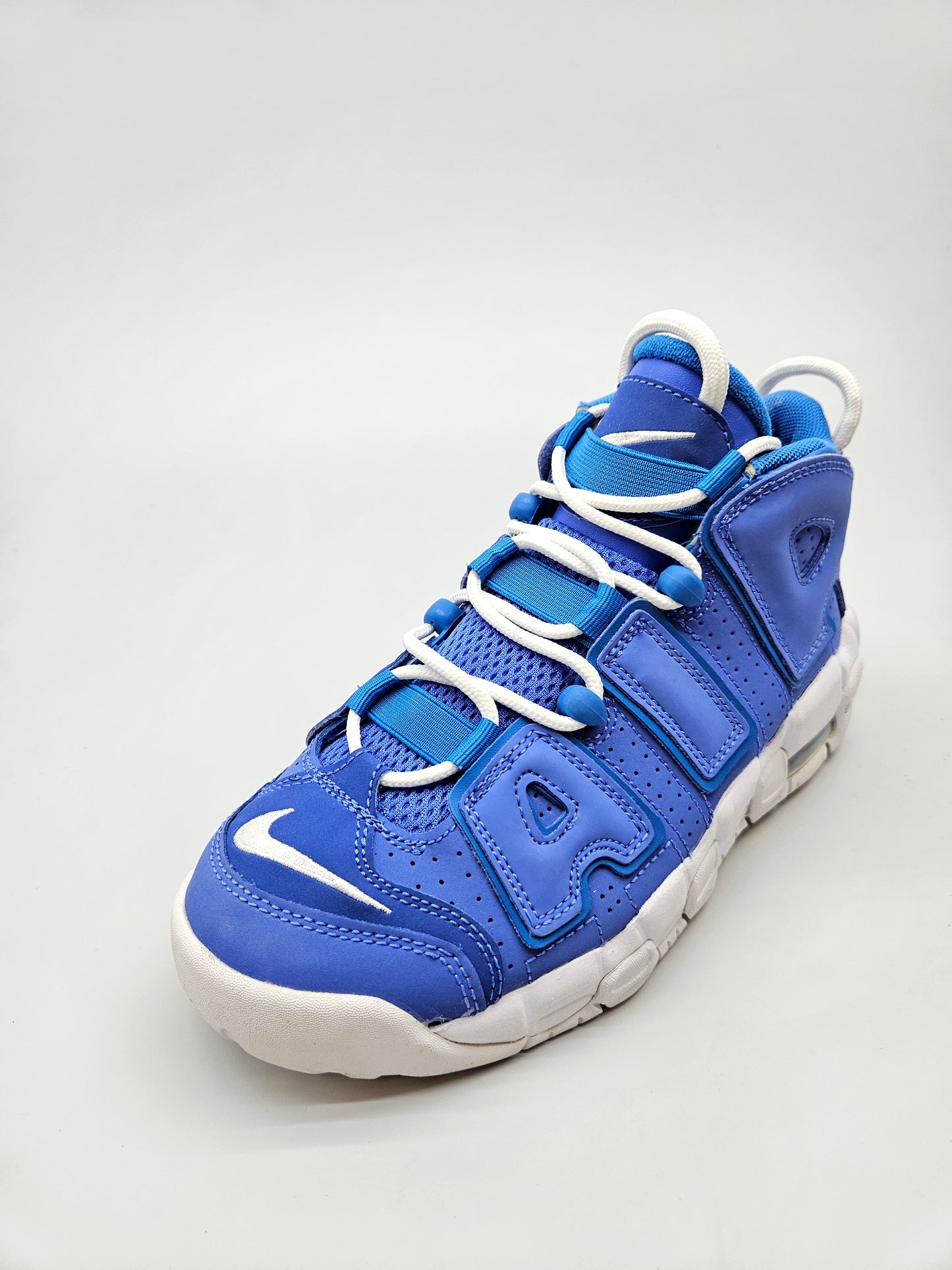 NIKE AIRMAX NOVI ORIGINAL PATIKI BR 37.5