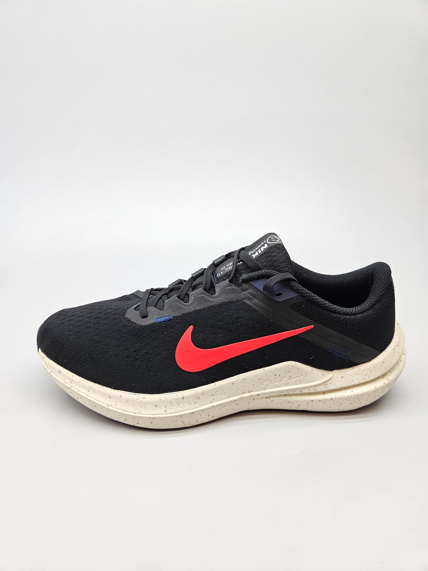 NIKE NOVI ORIGINAL PATIKI BR 42.5