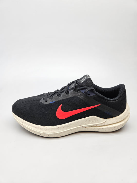 NIKE NOVI ORIGINAL PATIKI BR 42.5