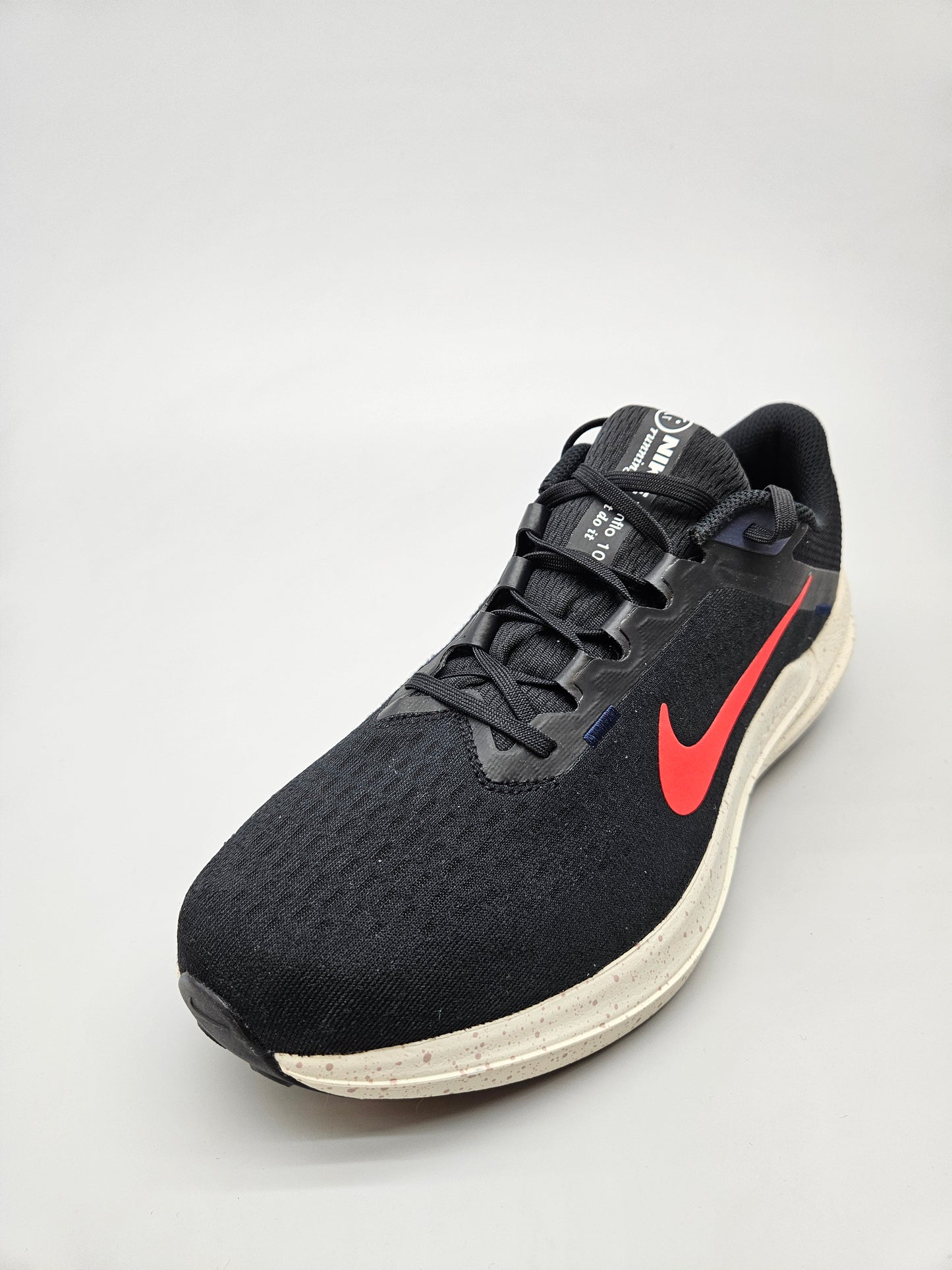 NIKE NOVI ORIGINAL PATIKI BR 42.5
