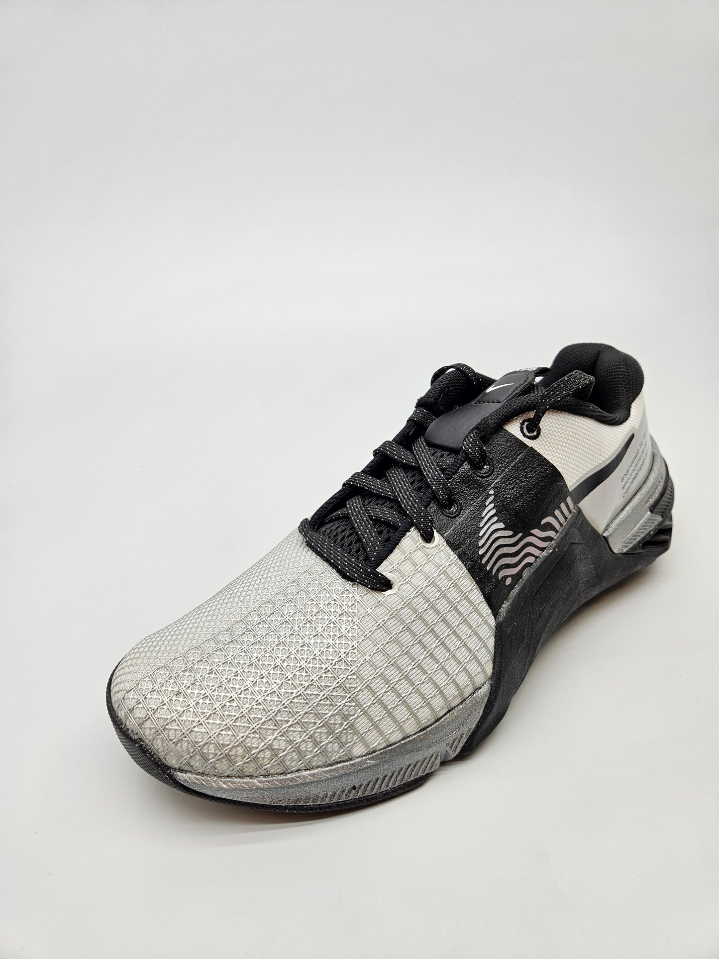 NIKE NOVI ORIGINAL PATIKI BR 40