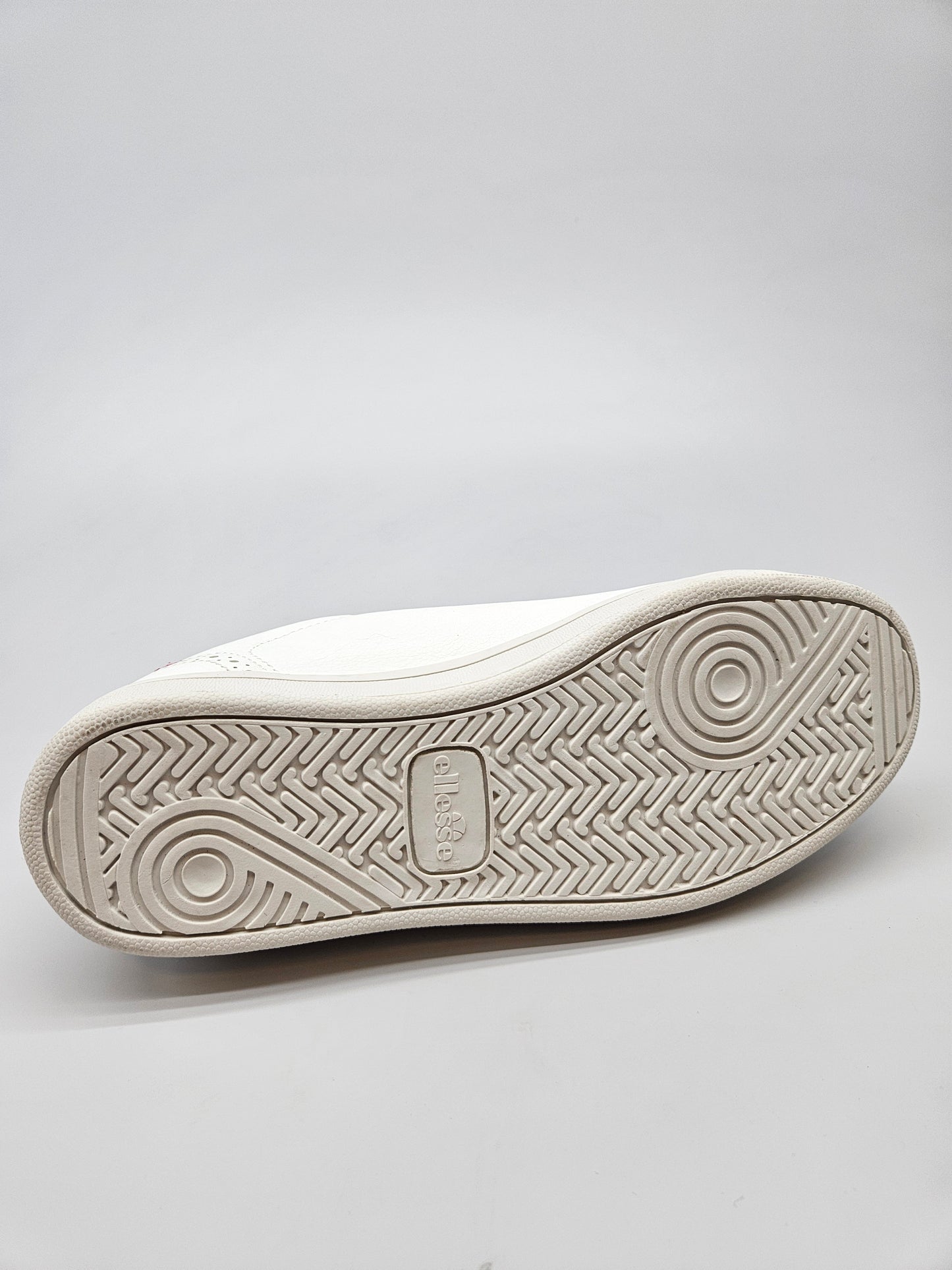 ELESSE NOVI ORIGINAL PATIKI BR 39