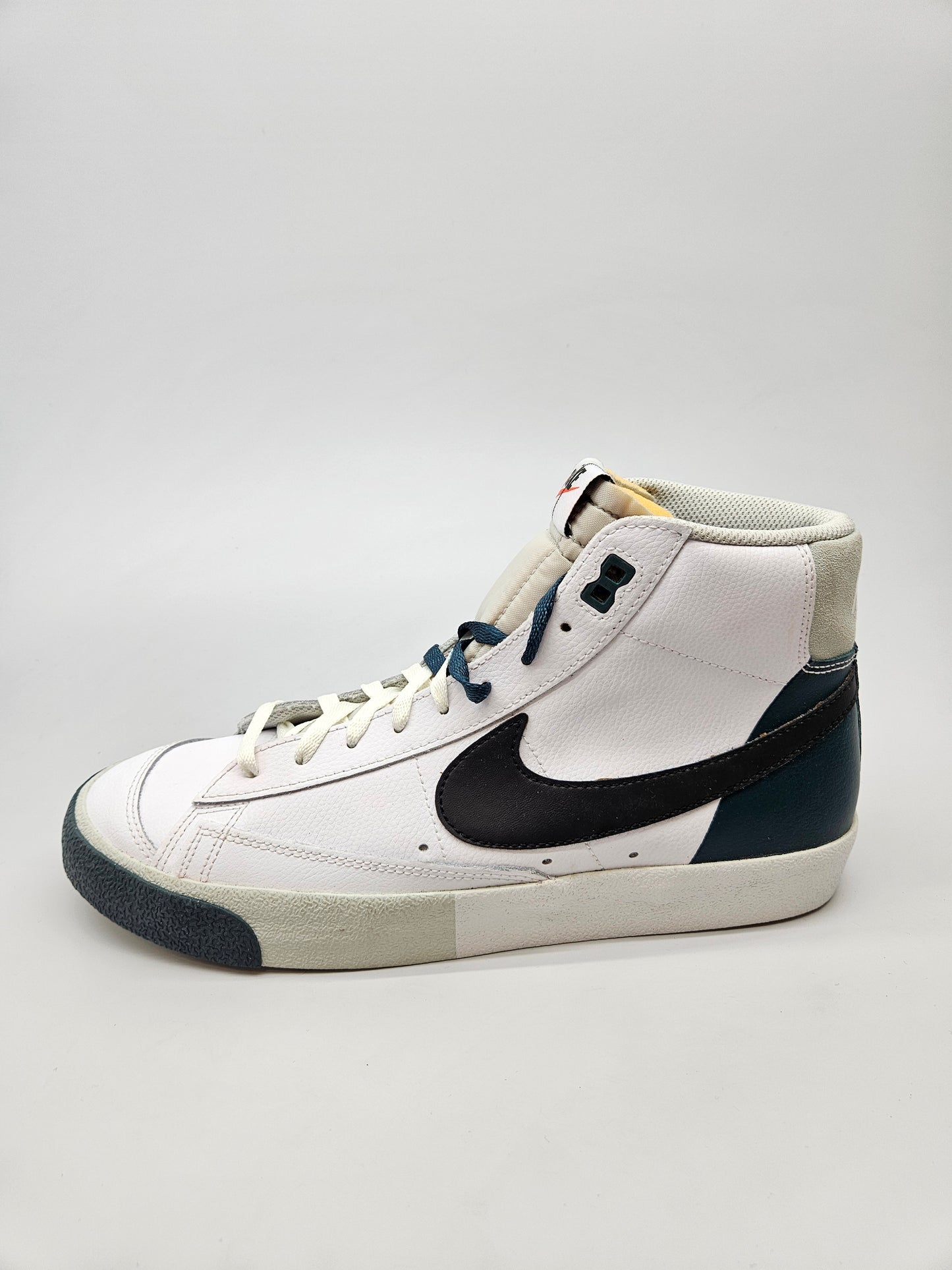 NIKE NOVI ORIGINAL PATIKI BR 45
