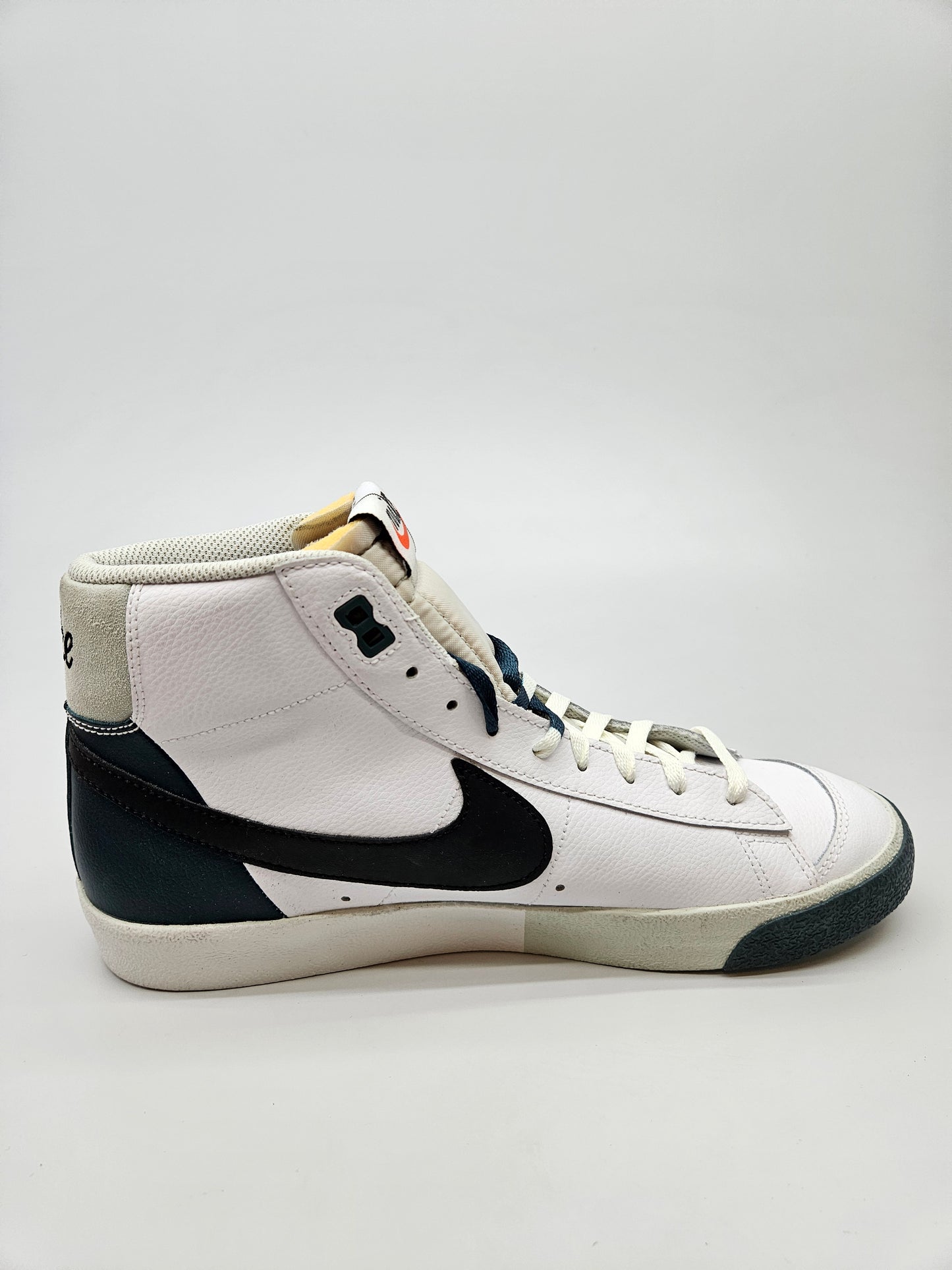 NIKE NOVI ORIGINAL PATIKI BR 45