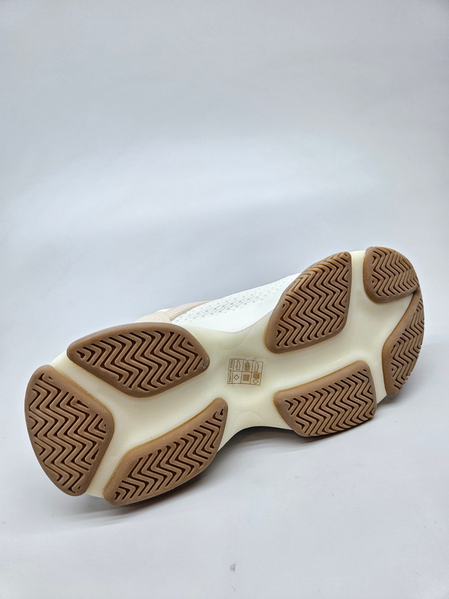 STEVE MADDEN NOVI ORIGINAL PATIKI BR 39