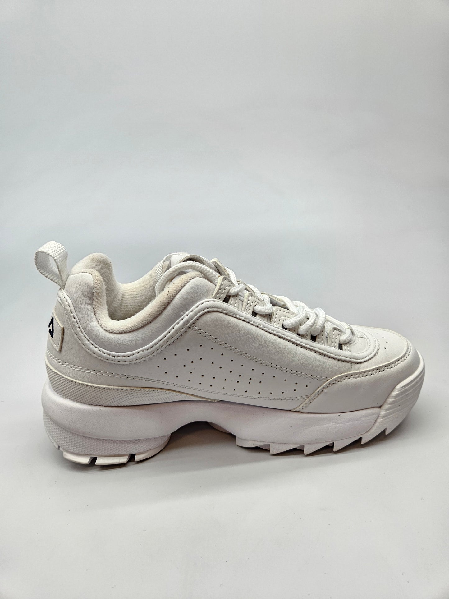 FILA NOVI ORIGINAL PATIKI BR 38