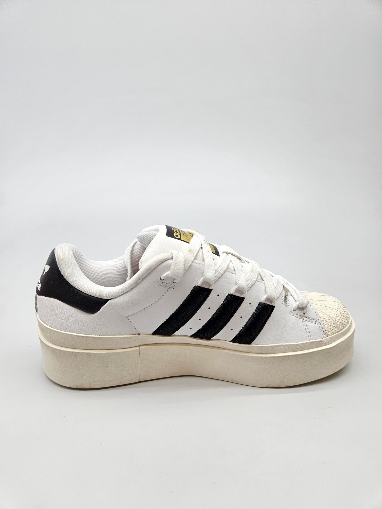 ADIDAS NOVI ORIGINAL PATIKI BR 37