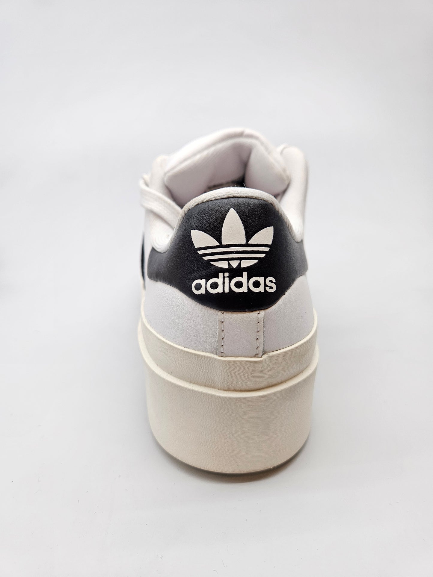 ADIDAS NOVI ORIGINAL PATIKI BR 37