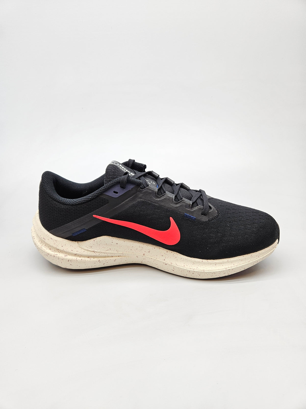 NIKE NOVI ORIGINAL PATIKI BR 41