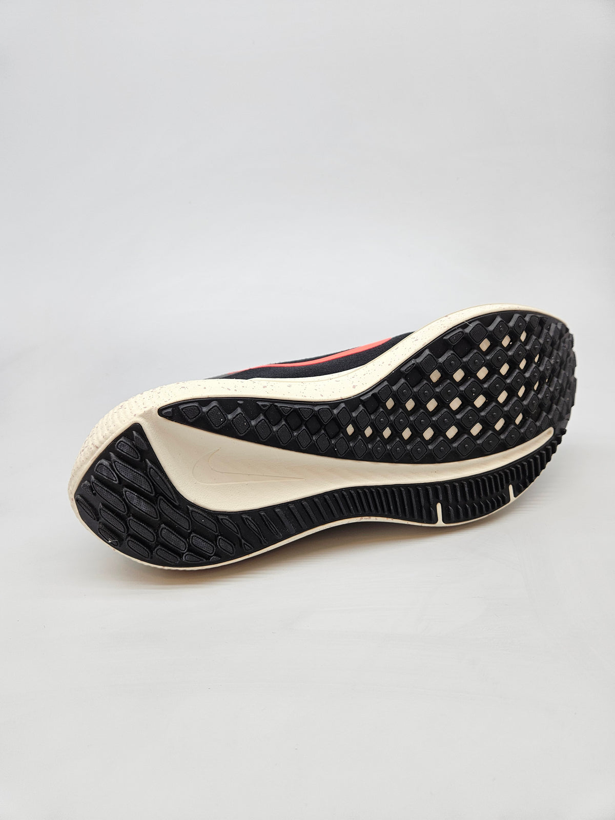 NIKE NOVI ORIGINAL PATIKI BR 41