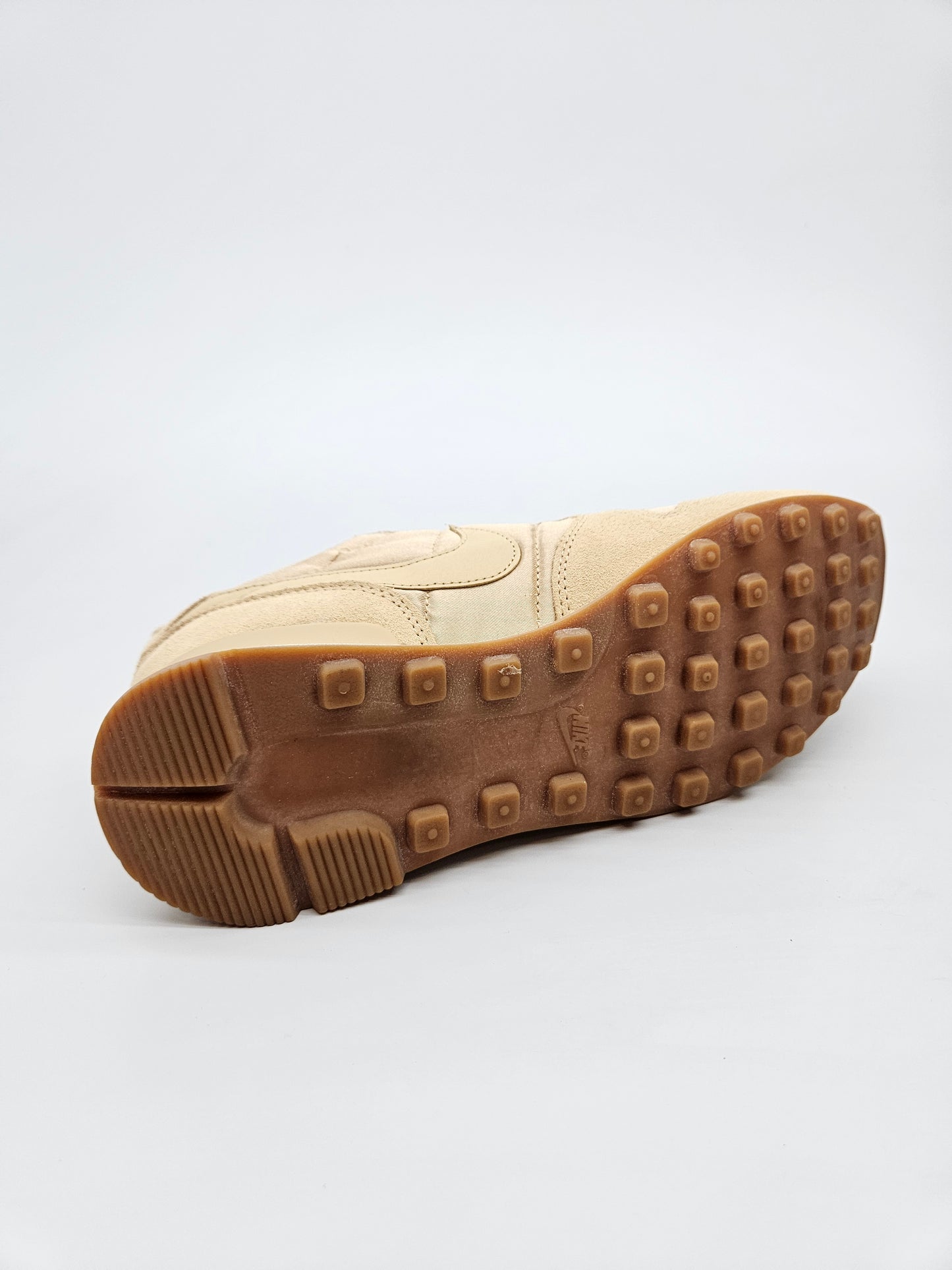 NIKE NOVI ORIGINAL PATIKI BR 38.5