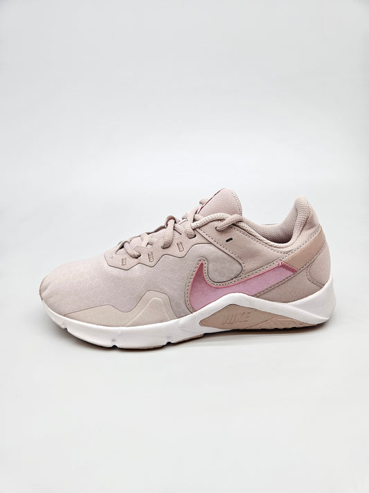 NIKE NOVI ORIGINAL PATIKI BR 38