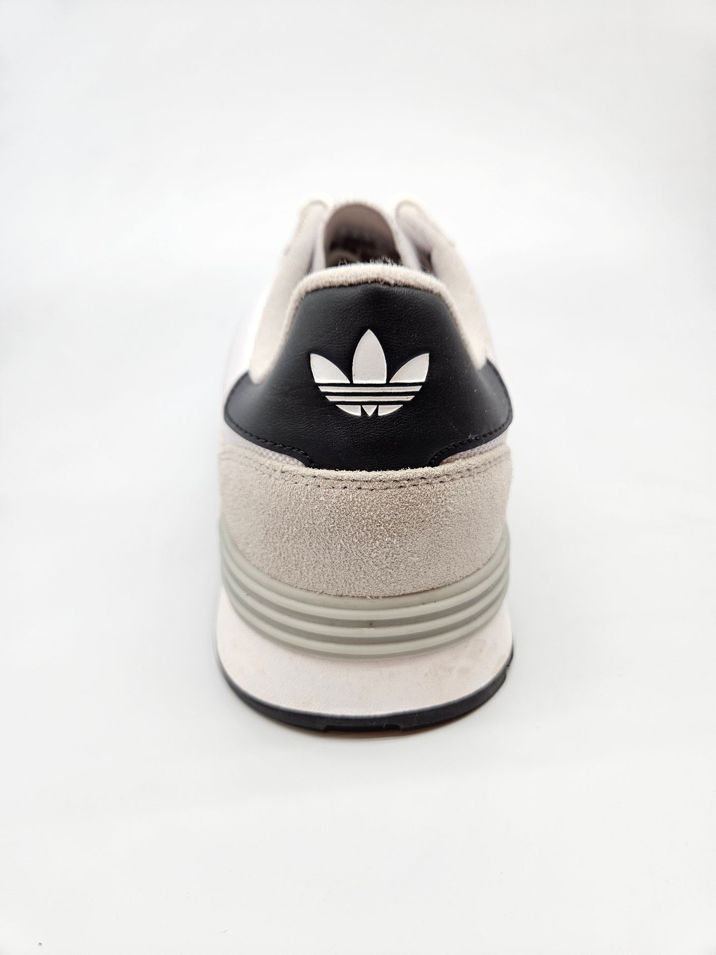 ADIDAS NOVI ORIGINAL PATIKI BR 45