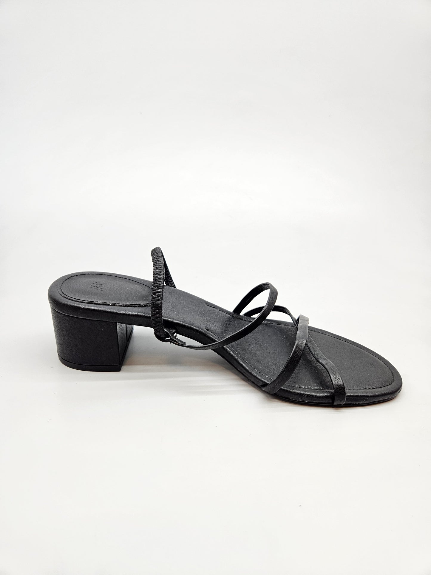 H & M NOVI ORIGINAL SANDALI BR 39