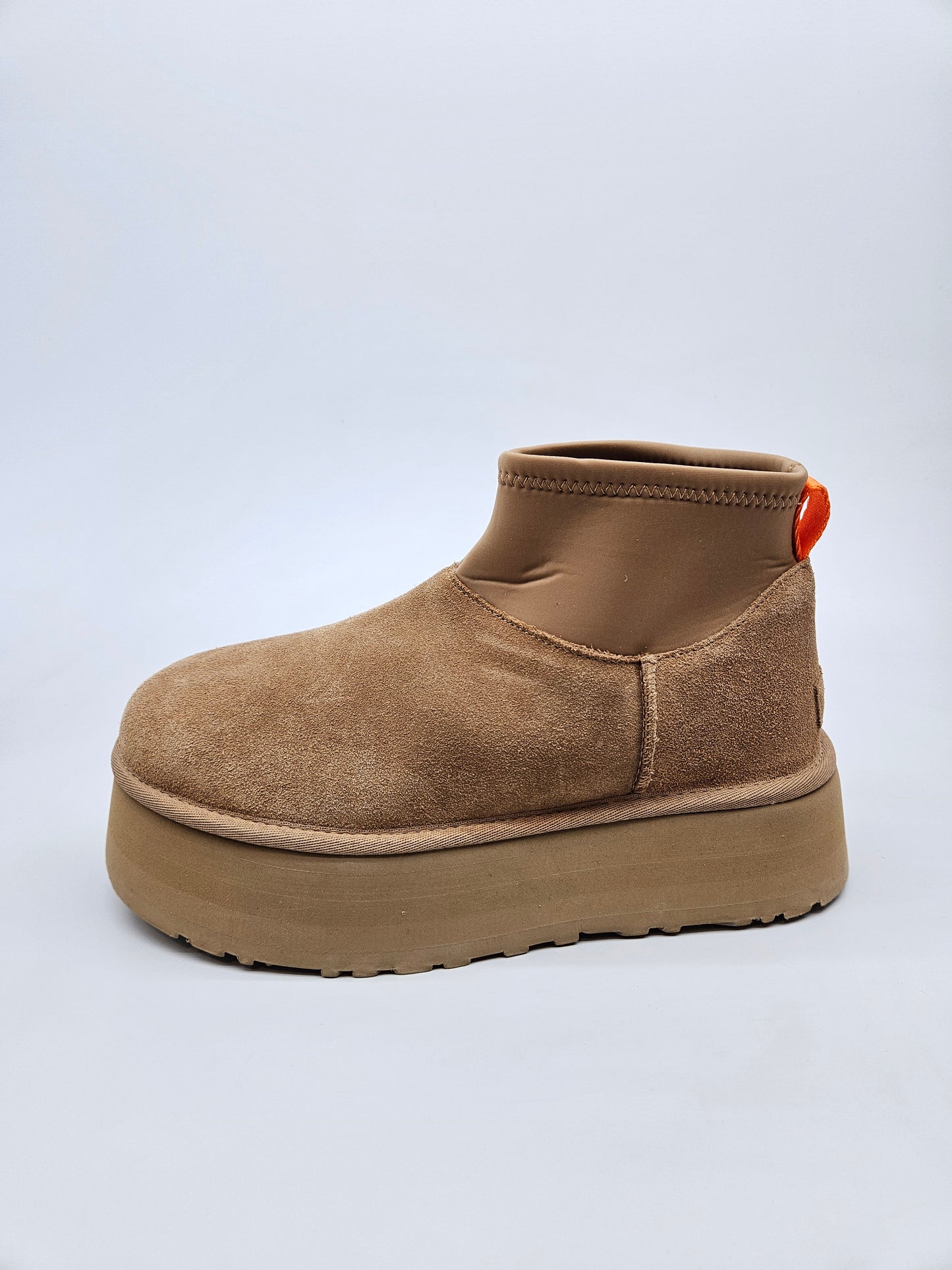 UGG AUSTRALIA ORIGINAL KOZNI CIZMI BR 41