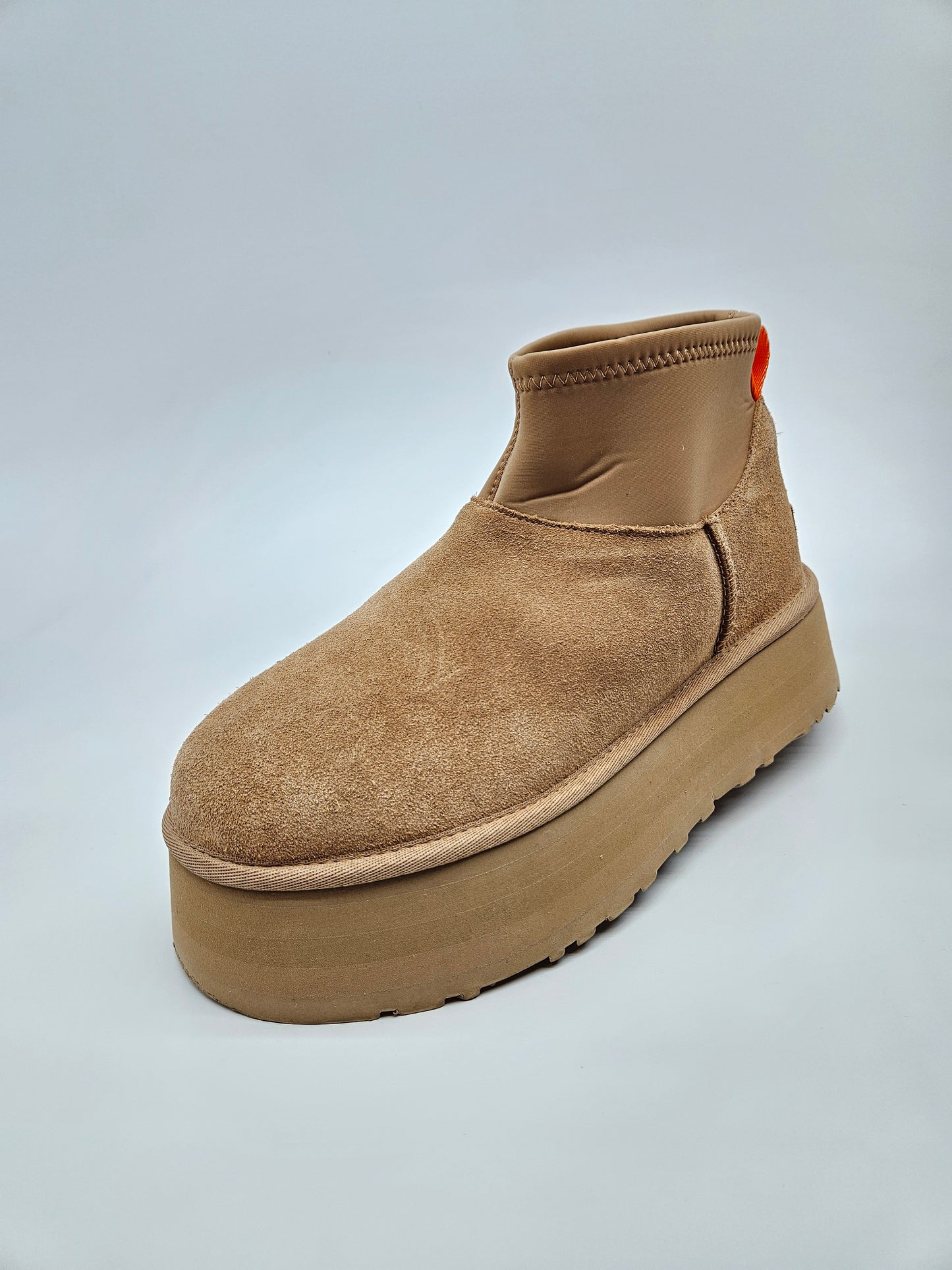 UGG AUSTRALIA ORIGINAL KOZNI CIZMI BR 41