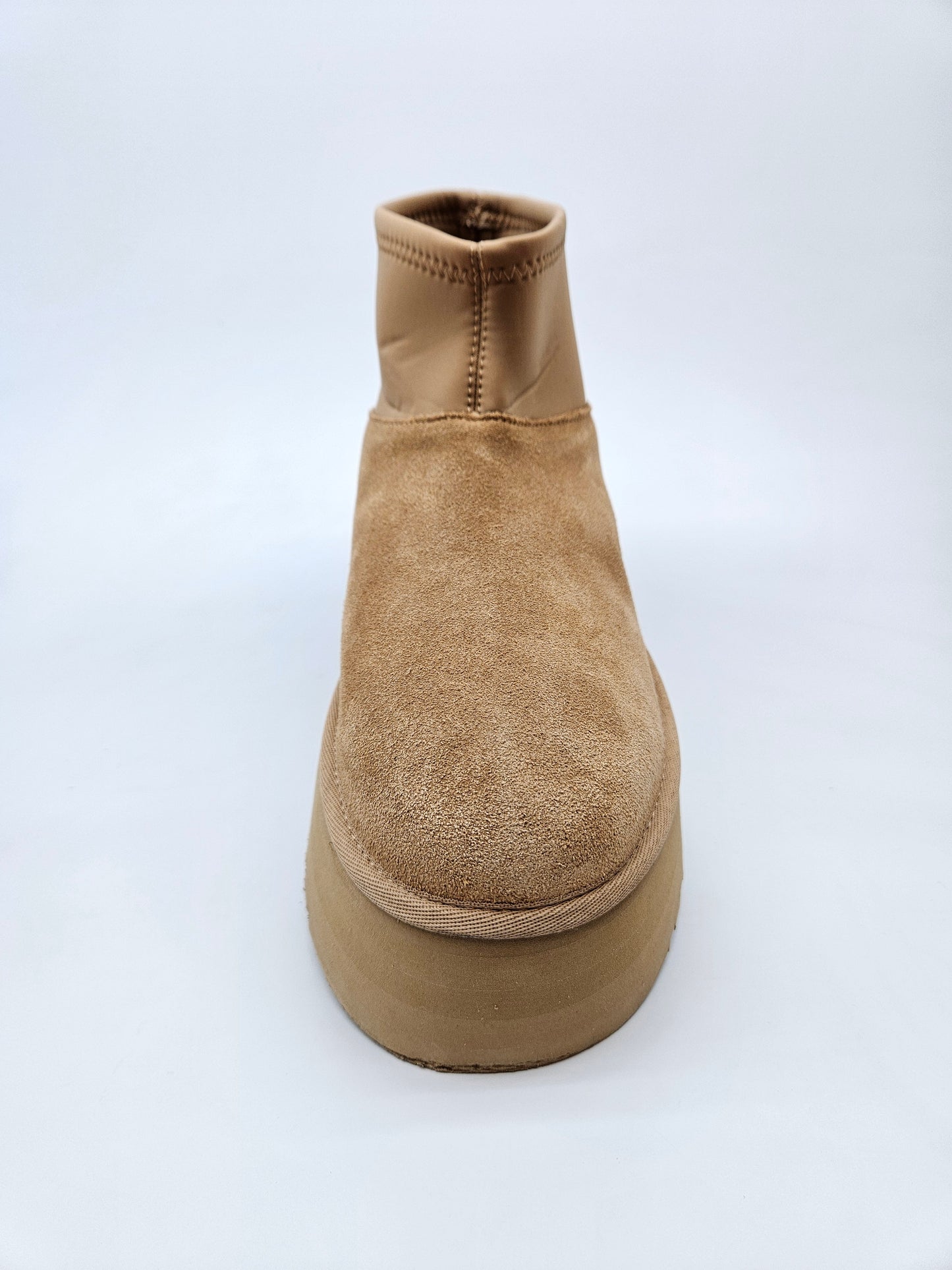 UGG AUSTRALIA ORIGINAL KOZNI CIZMI BR 41