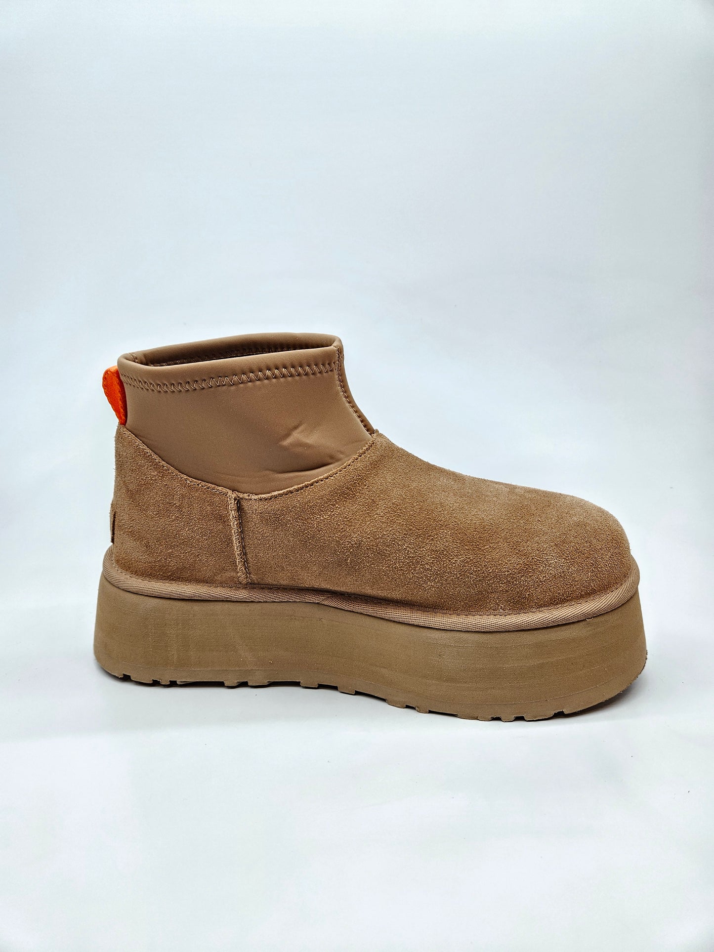UGG AUSTRALIA ORIGINAL KOZNI CIZMI BR 41