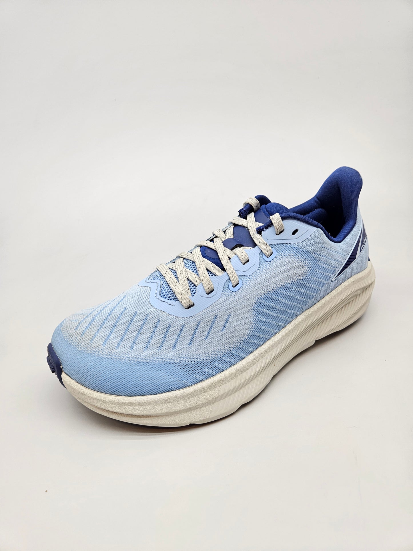 ALTRA NOVI ORIGINAL PATIKI BR 38.5